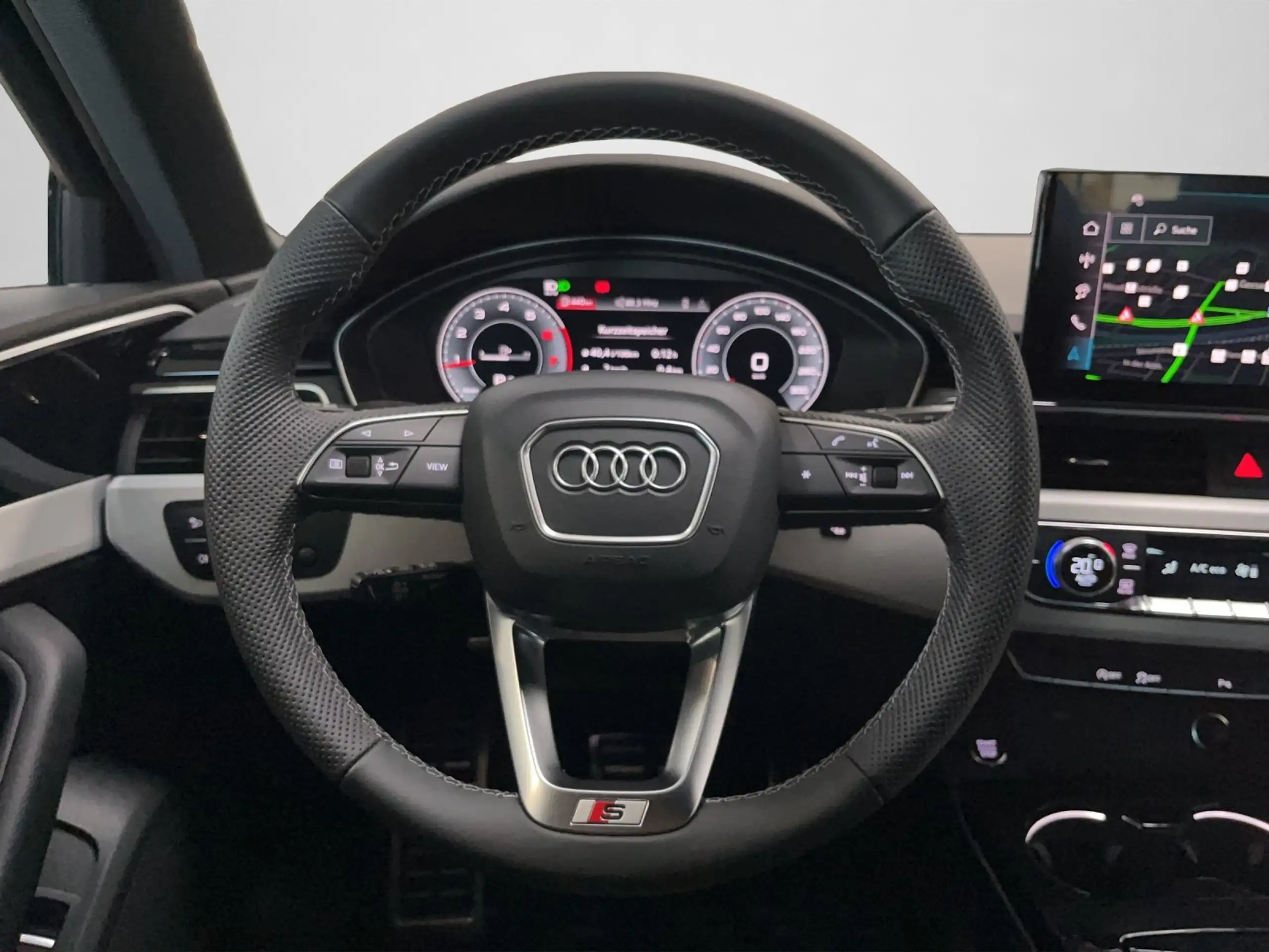 Audi - A4