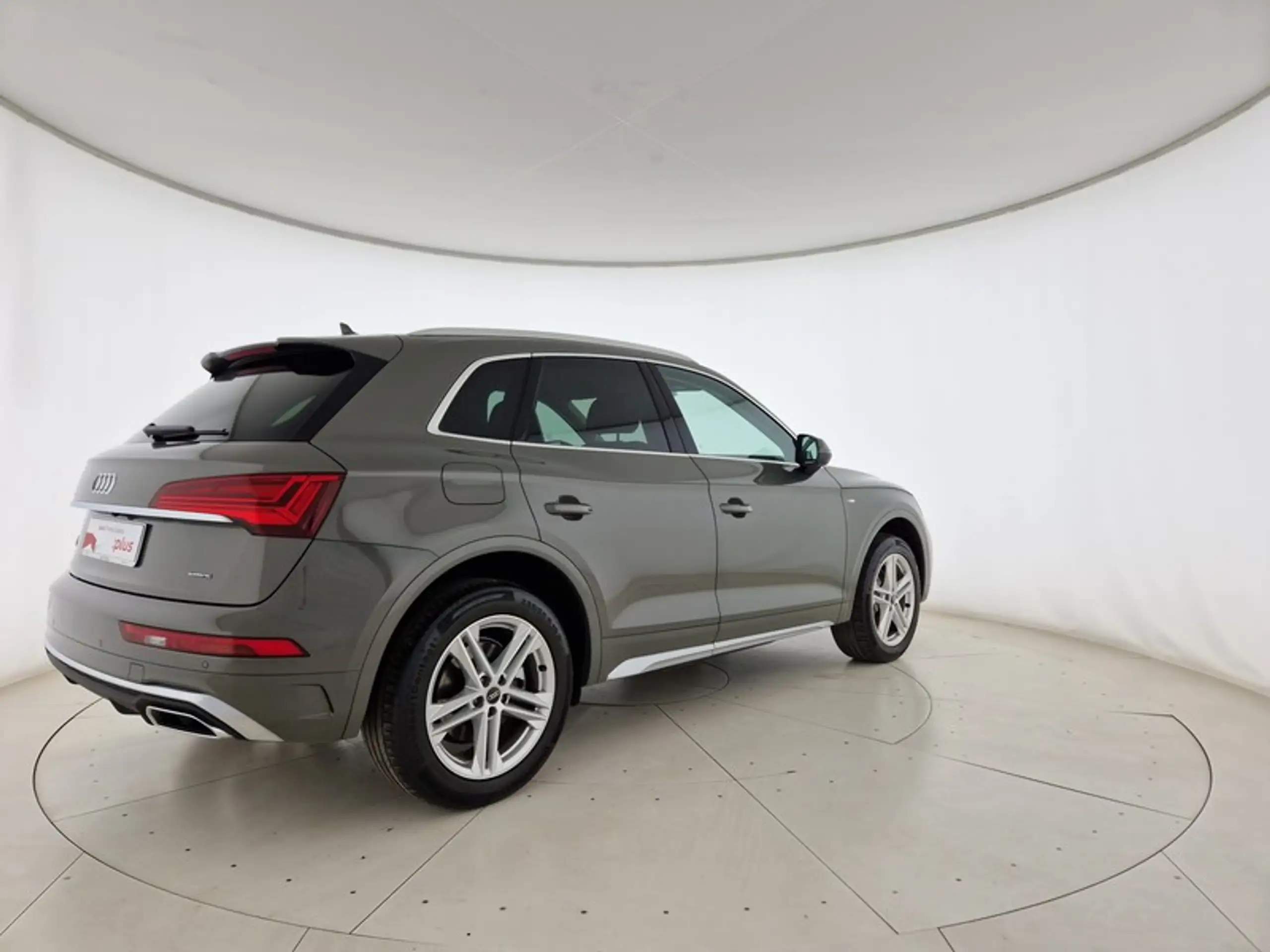 Audi - Q5