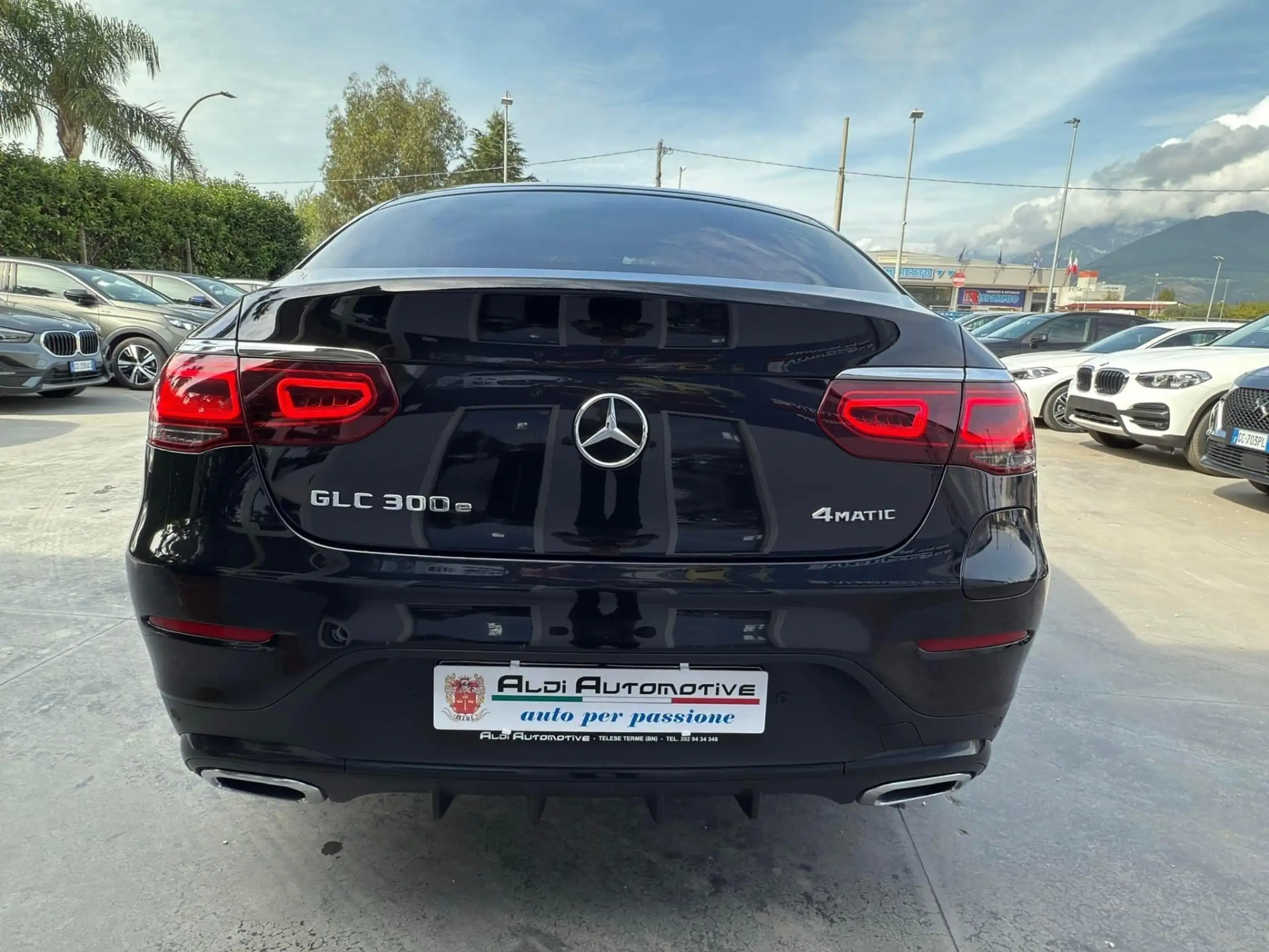 Mercedes-Benz - GLC 300