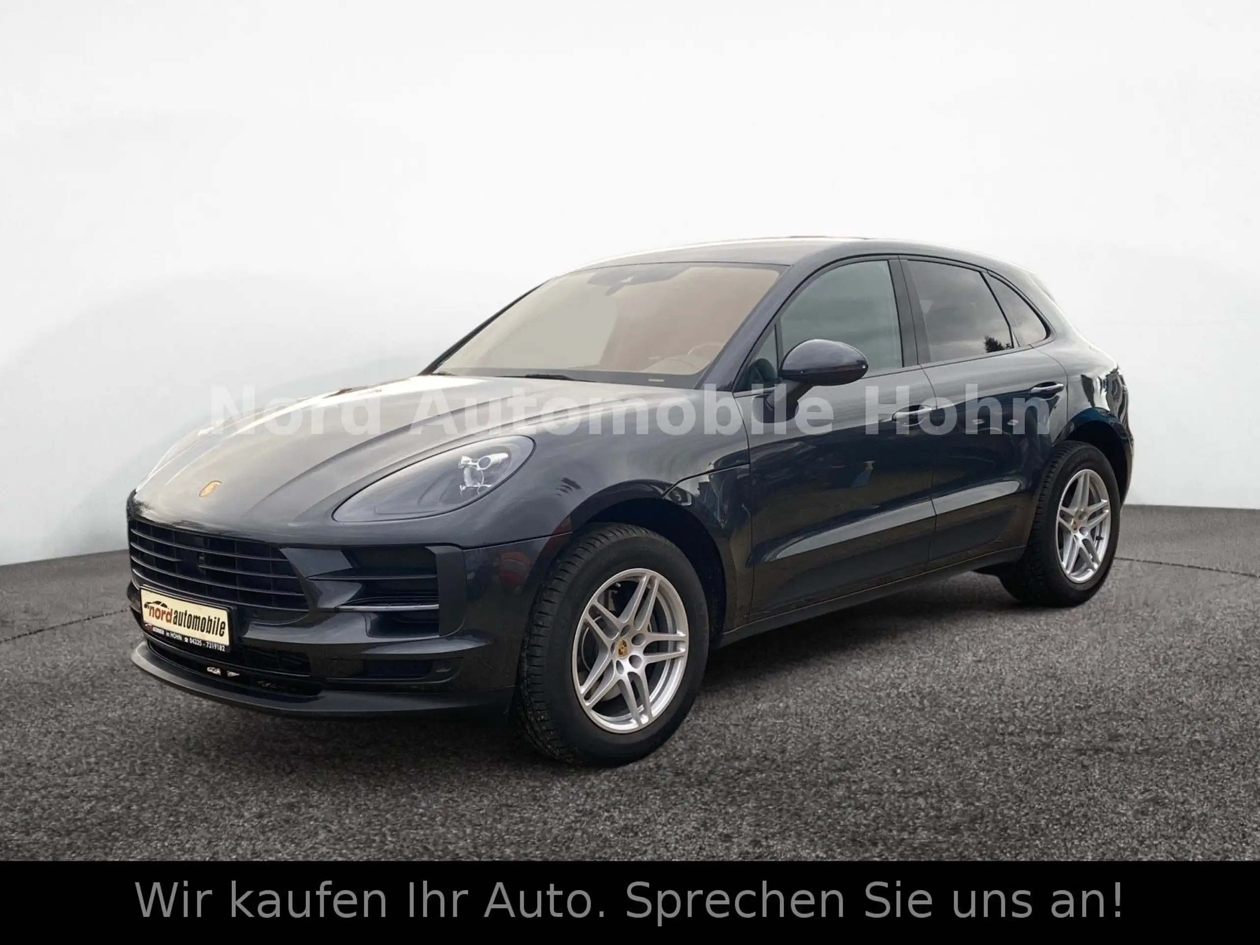 Porsche - Macan