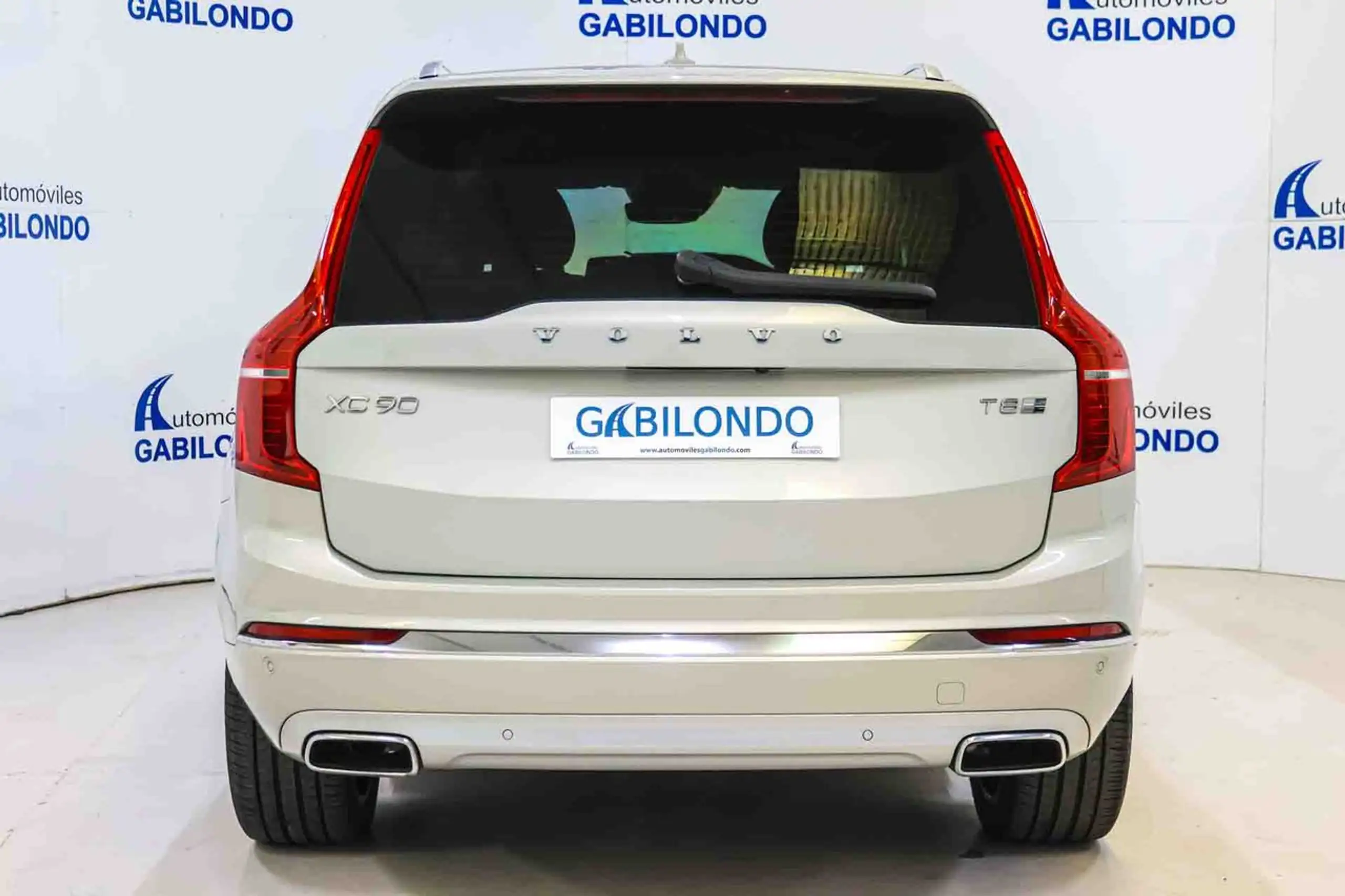 Volvo - XC90