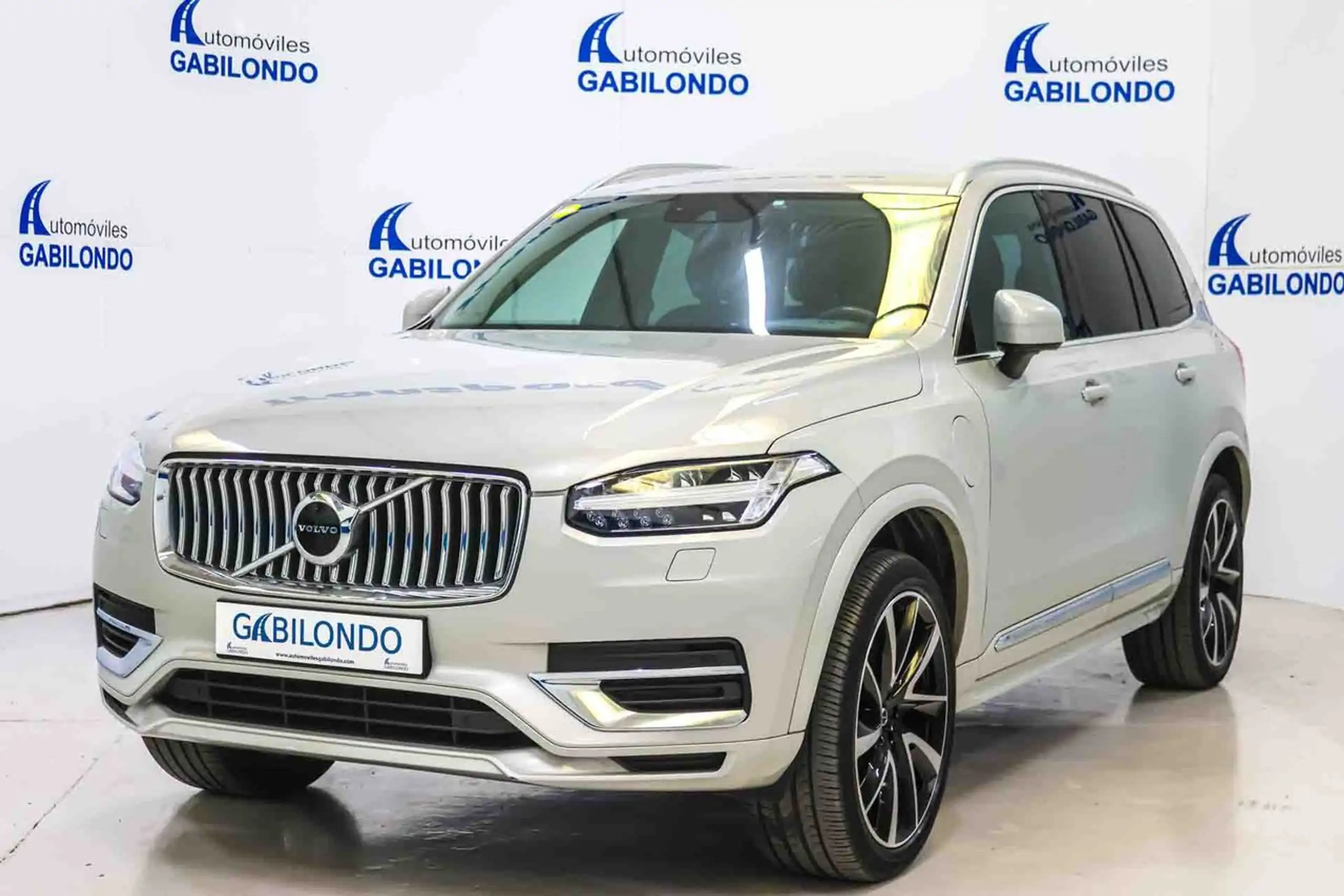 Volvo - XC90