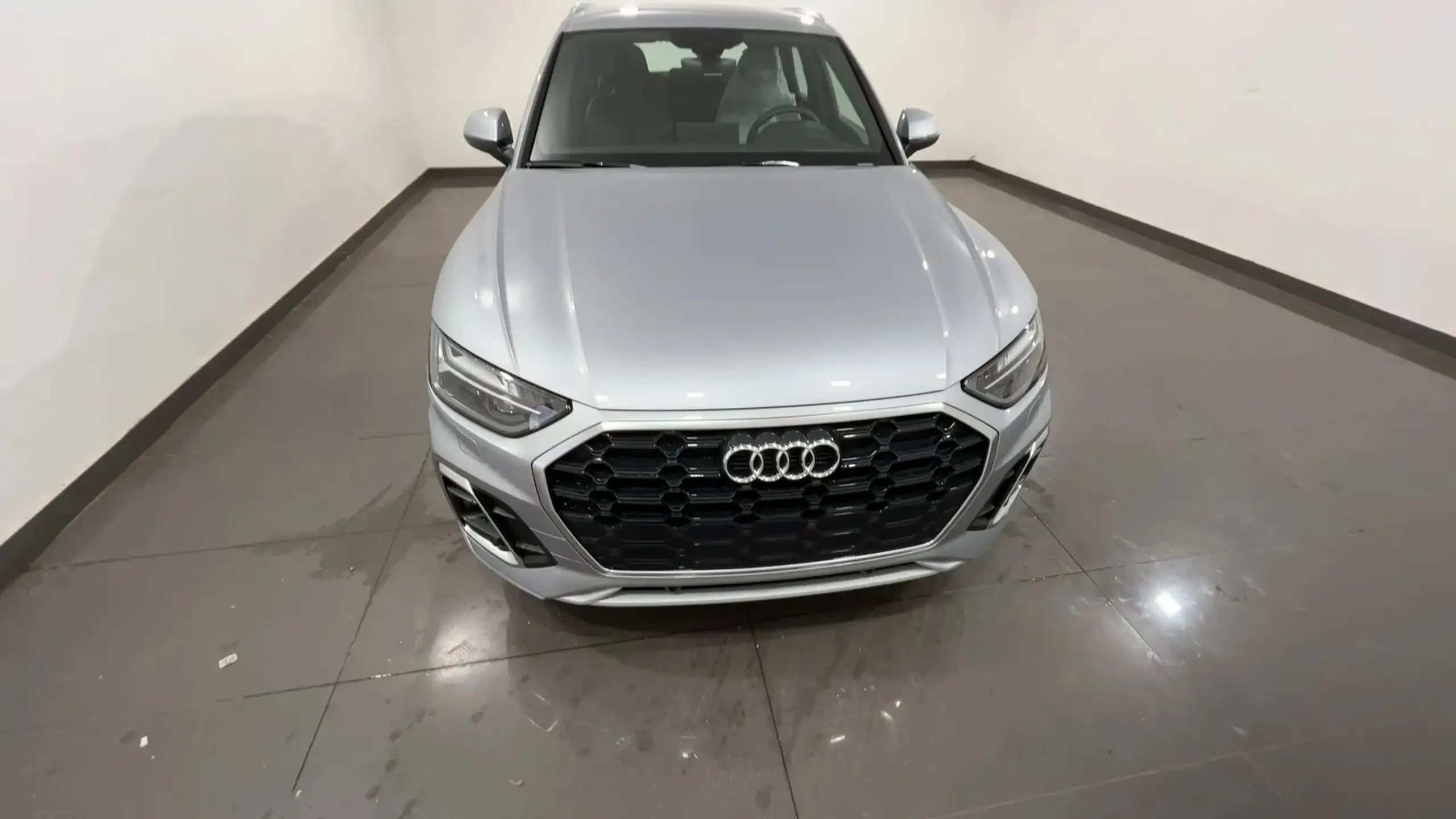 Audi - Q5