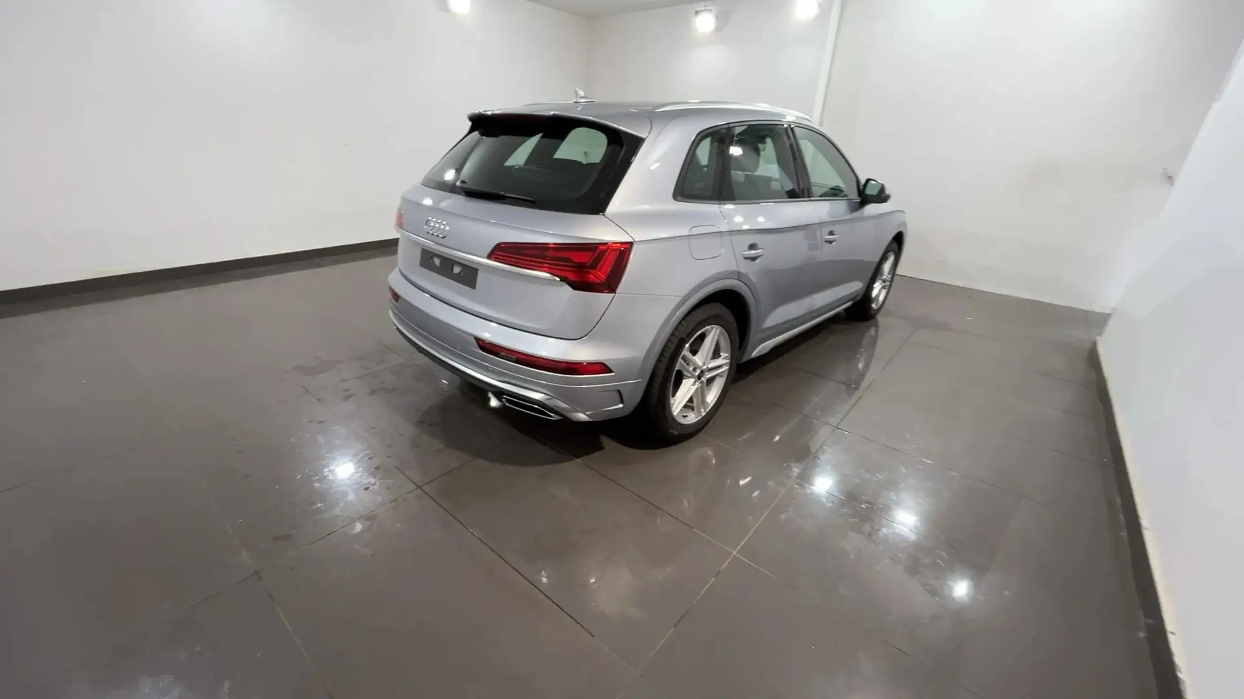 Audi - Q5