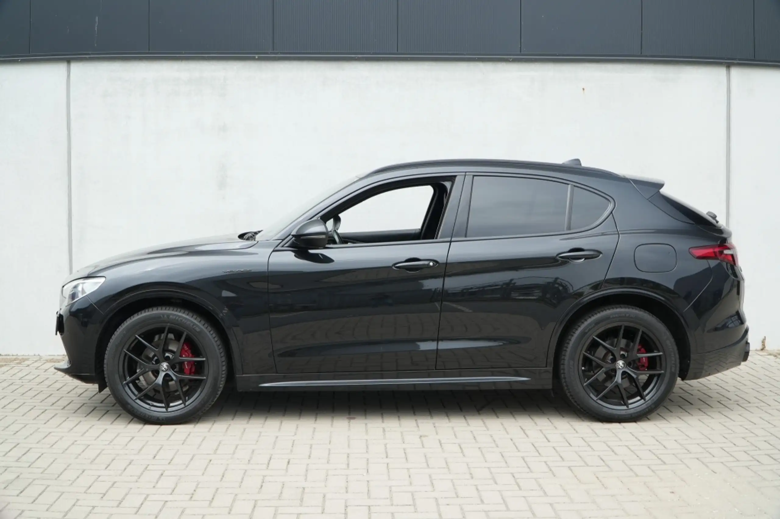 Alfa Romeo - Stelvio