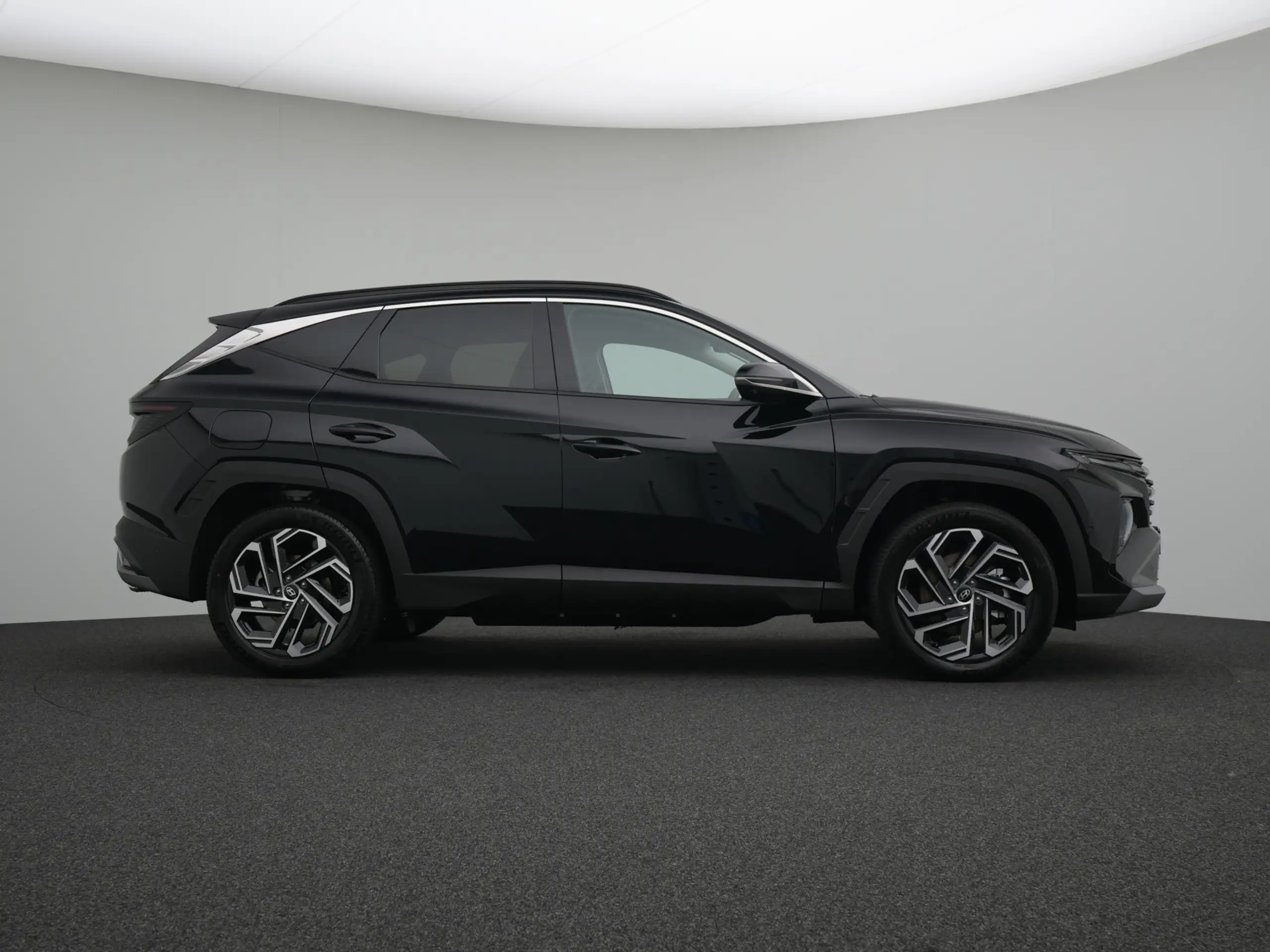 Hyundai - TUCSON