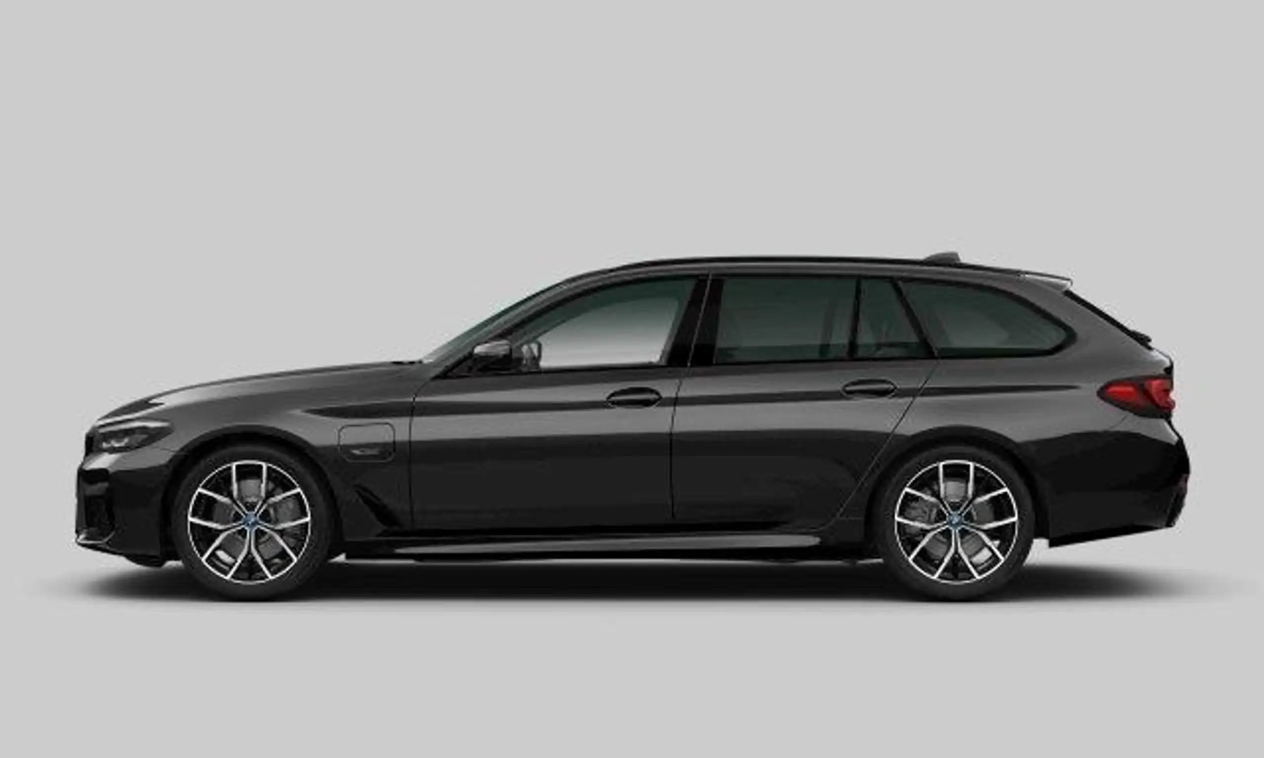 BMW - 530