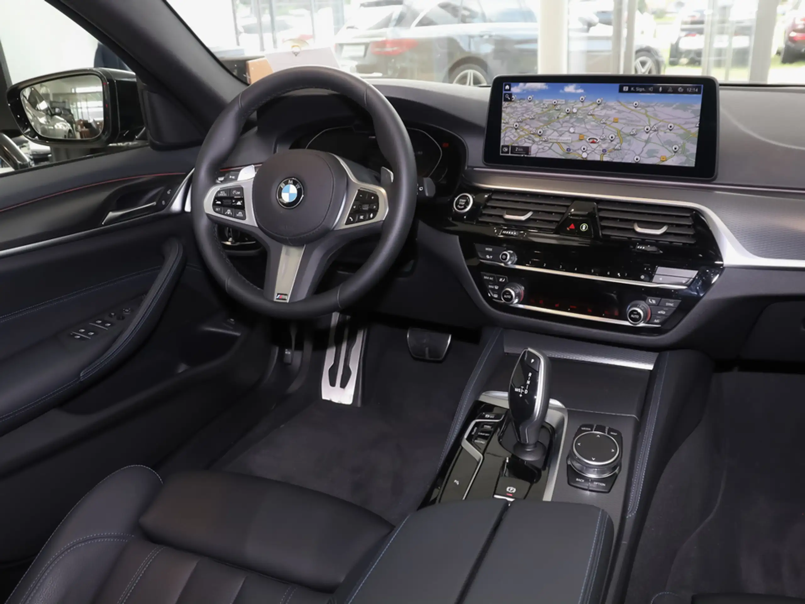 BMW - 520