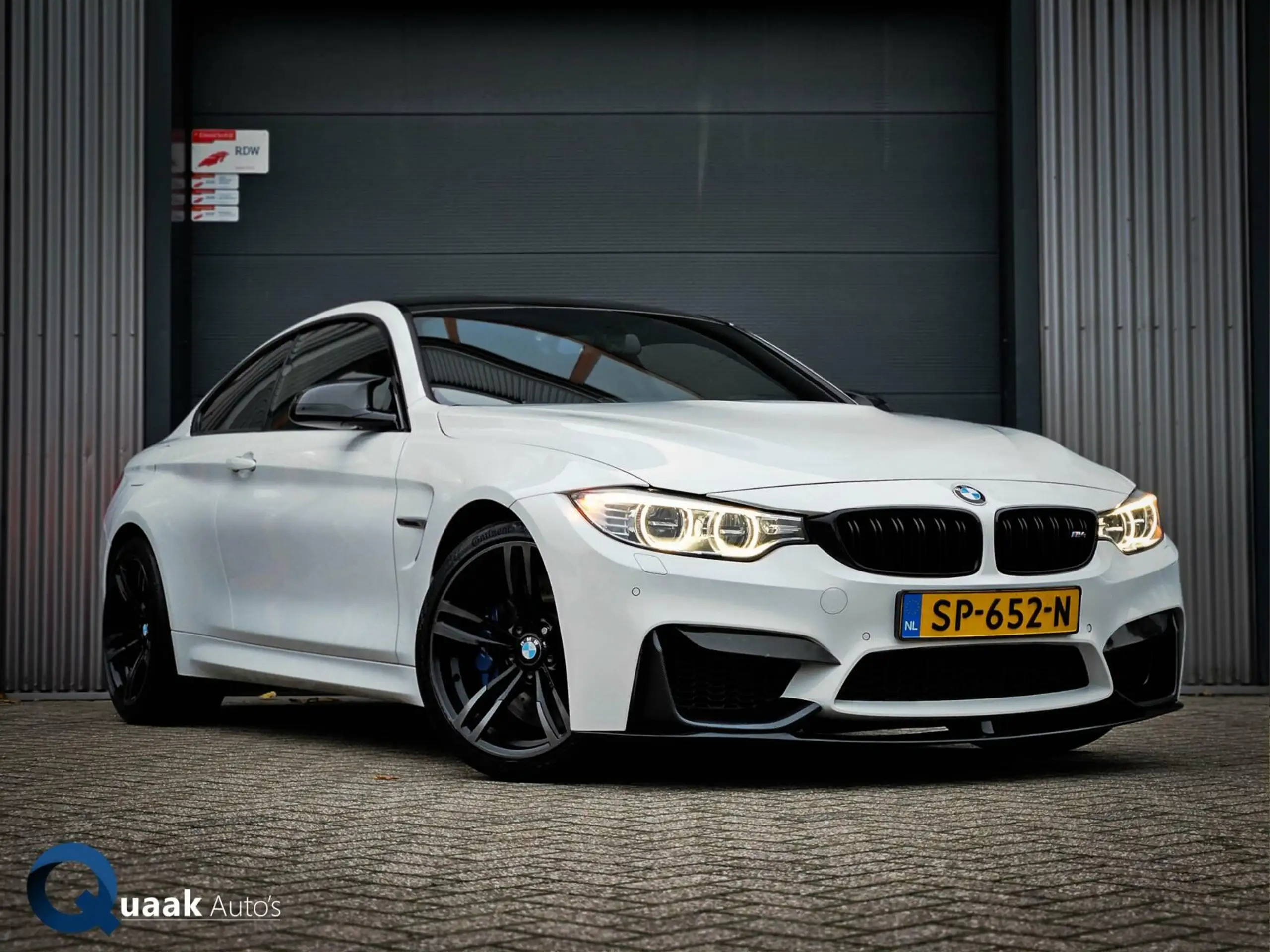 BMW M4 2014