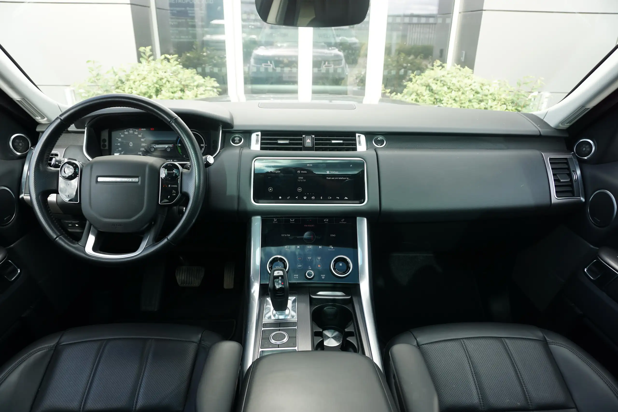 Land Rover - Range Rover Sport