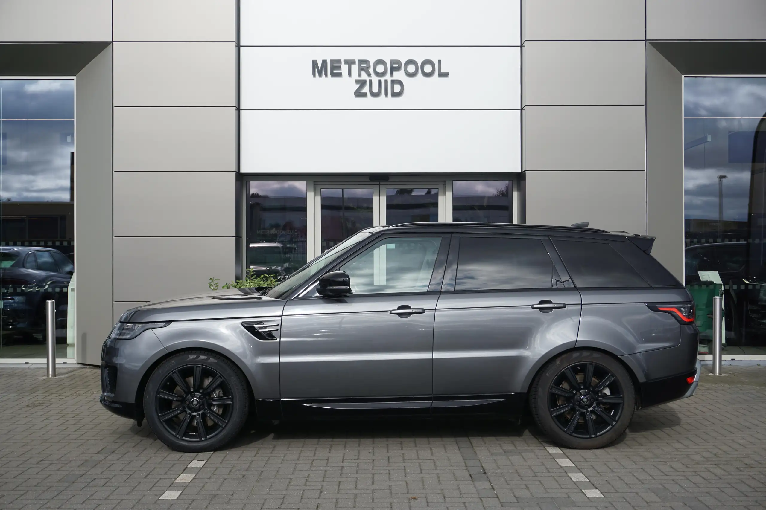 Land Rover - Range Rover Sport