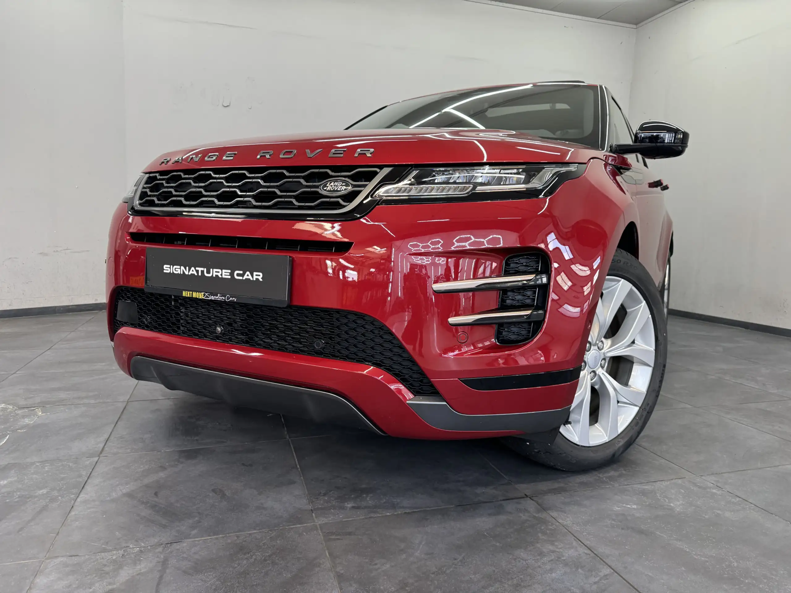 Land Rover - Range Rover Evoque