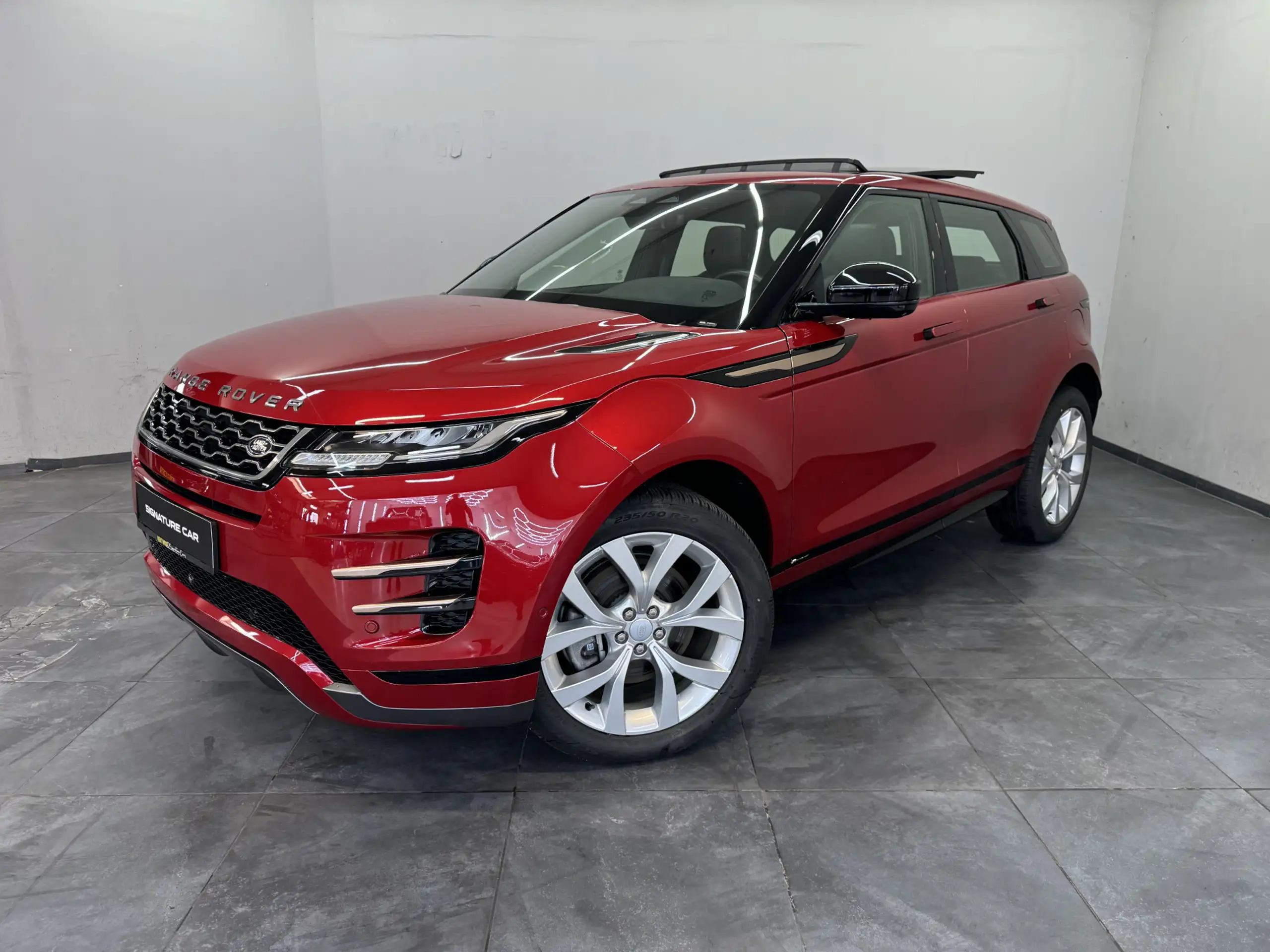 Land Rover - Range Rover Evoque