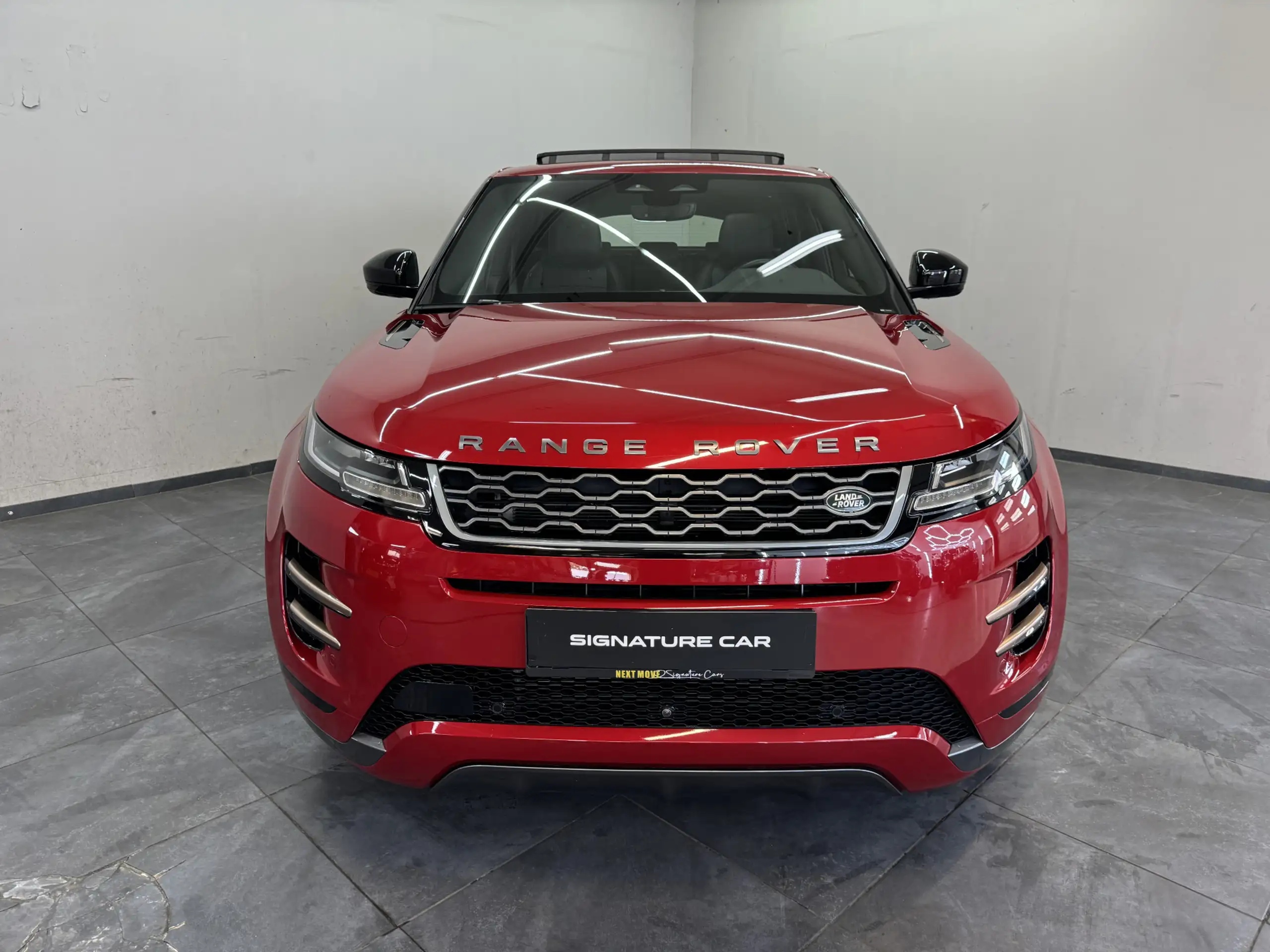 Land Rover - Range Rover Evoque