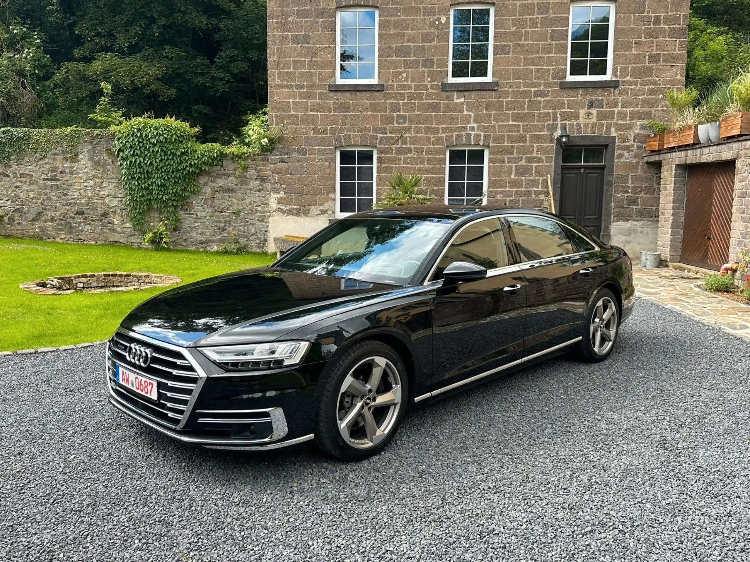 Audi - A8