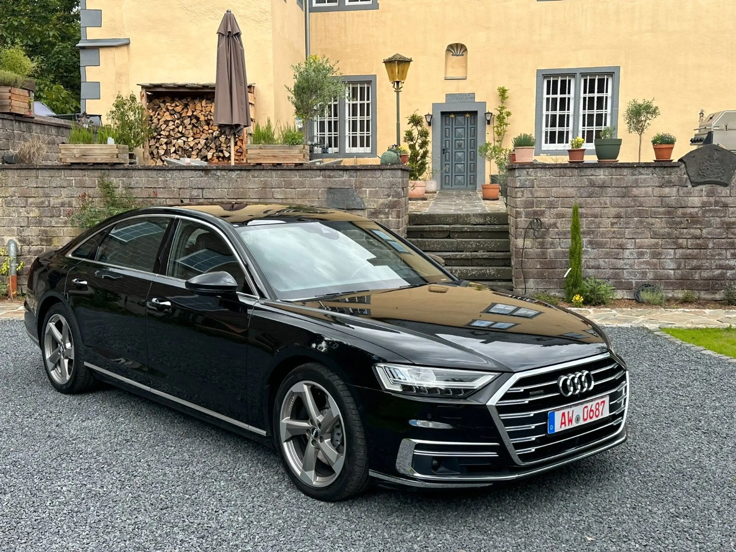 Audi - A8