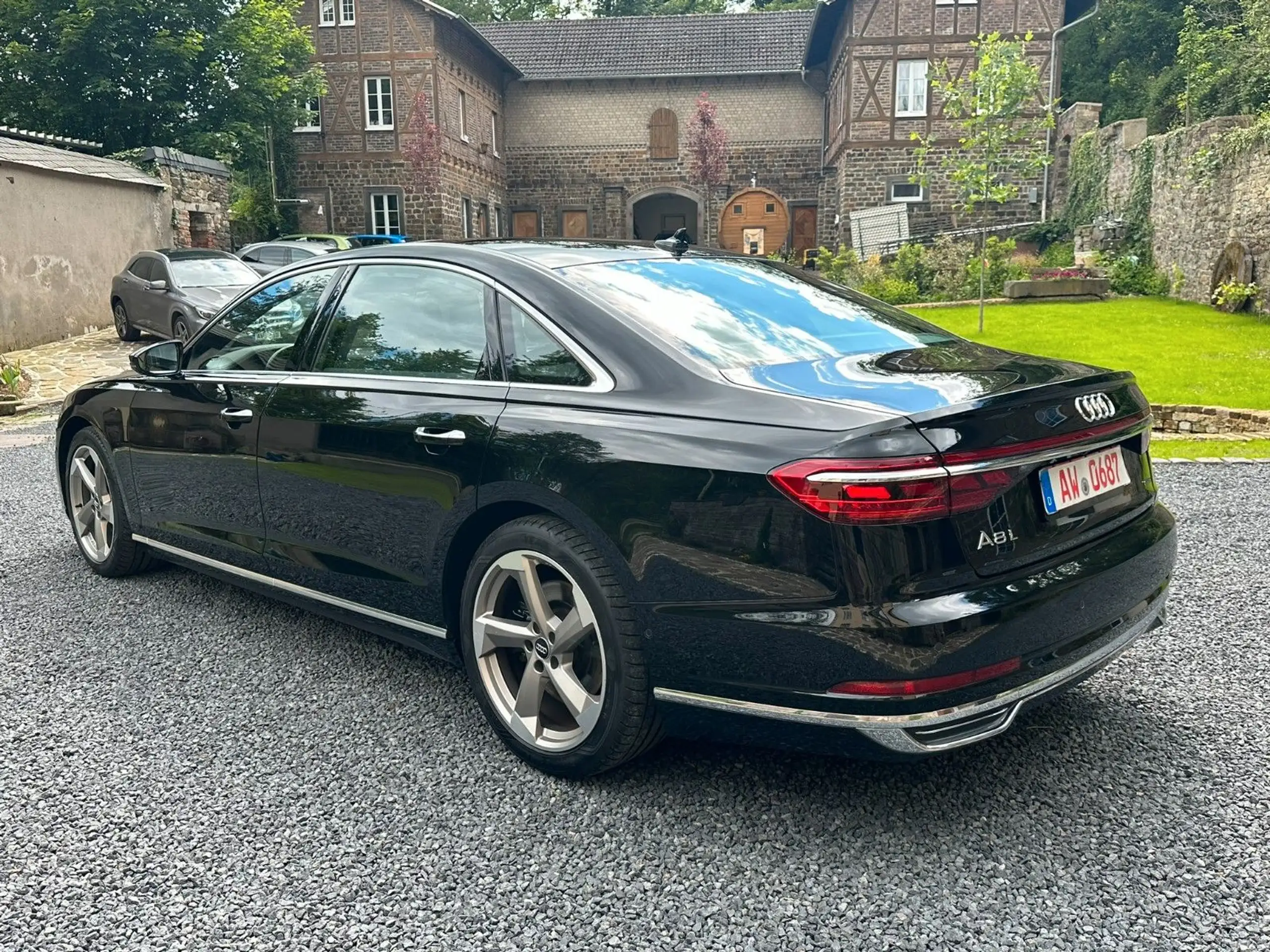 Audi - A8