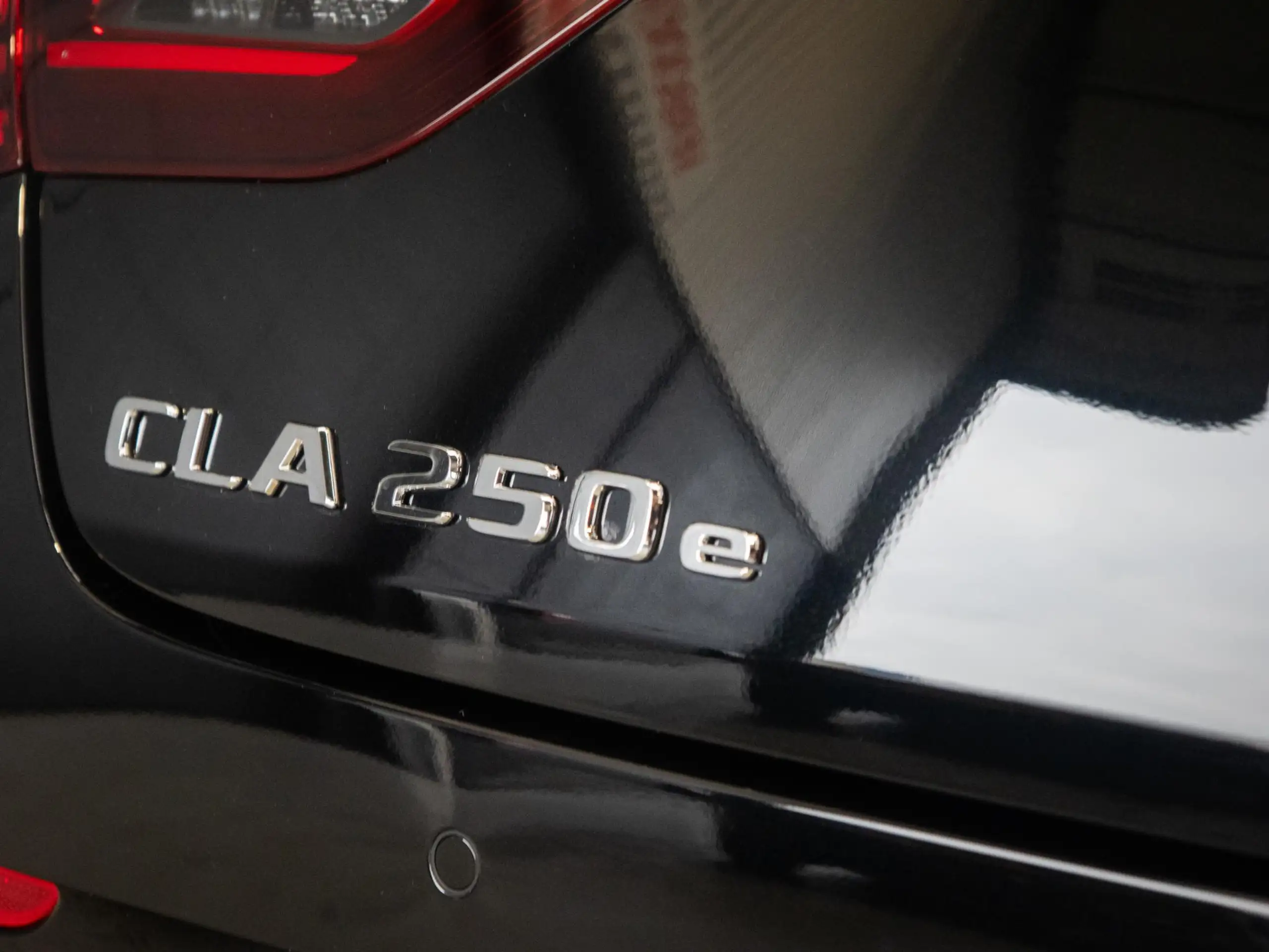 Mercedes-Benz - CLA 250