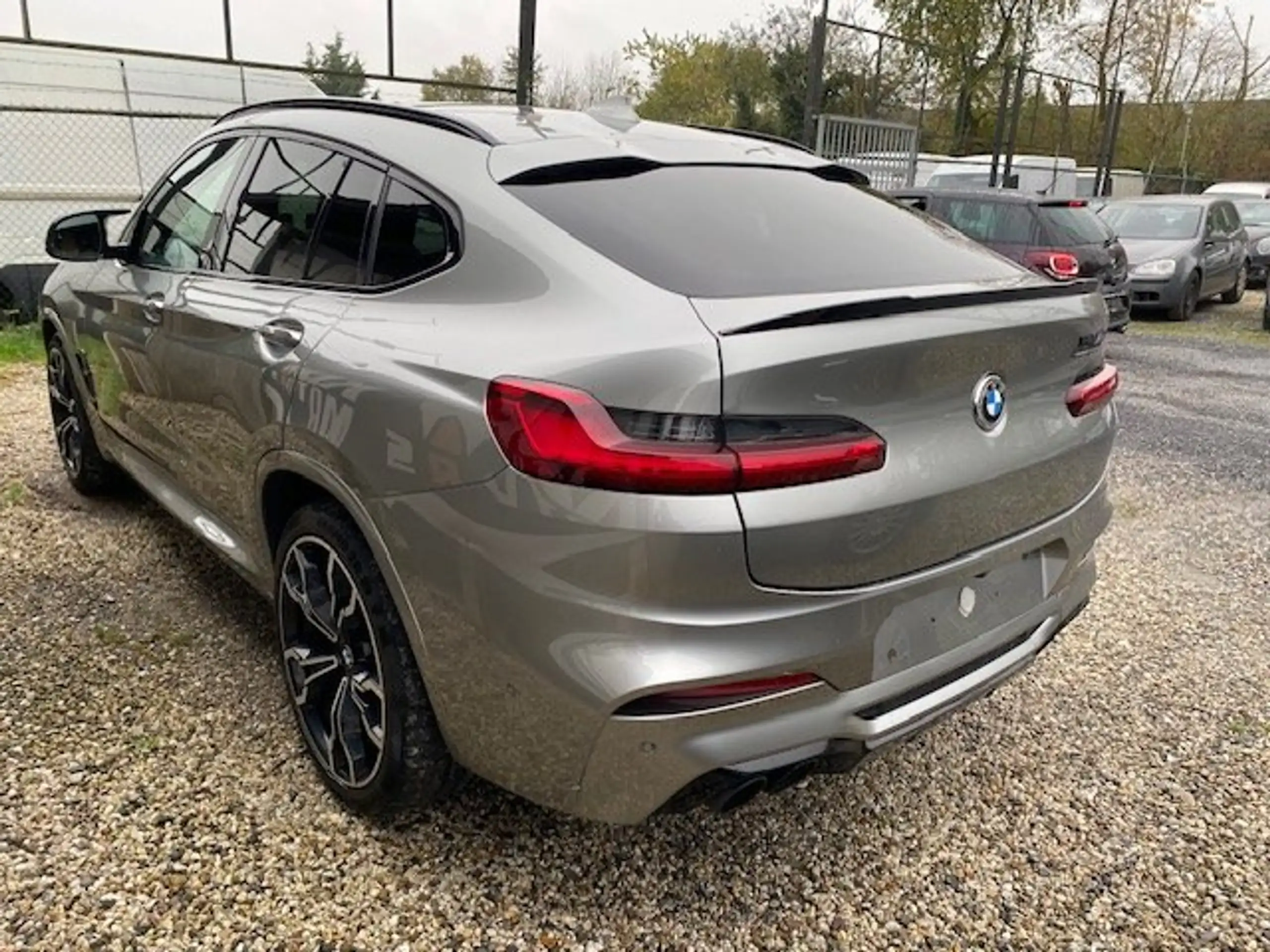 BMW - X4 M