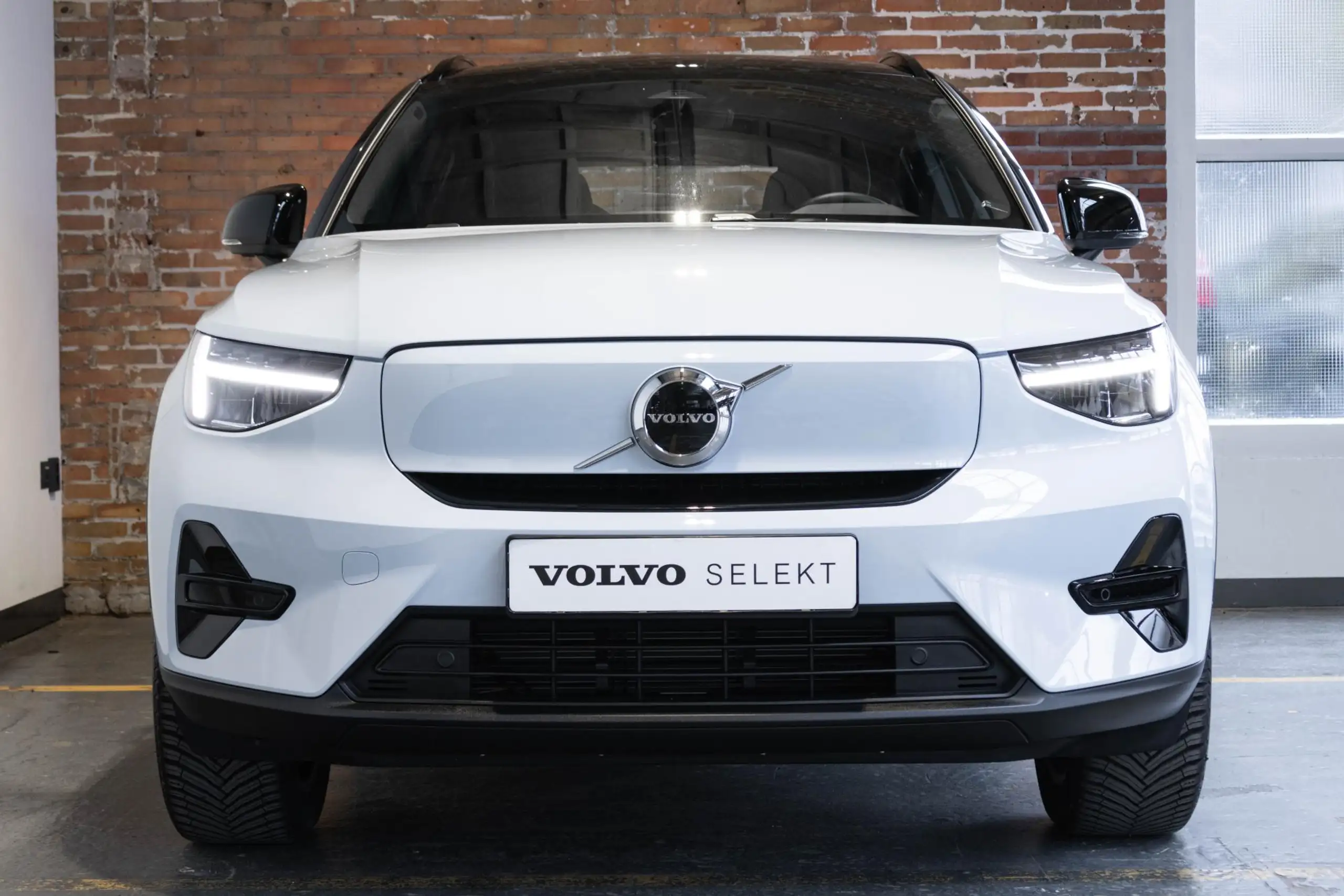 Volvo - XC40