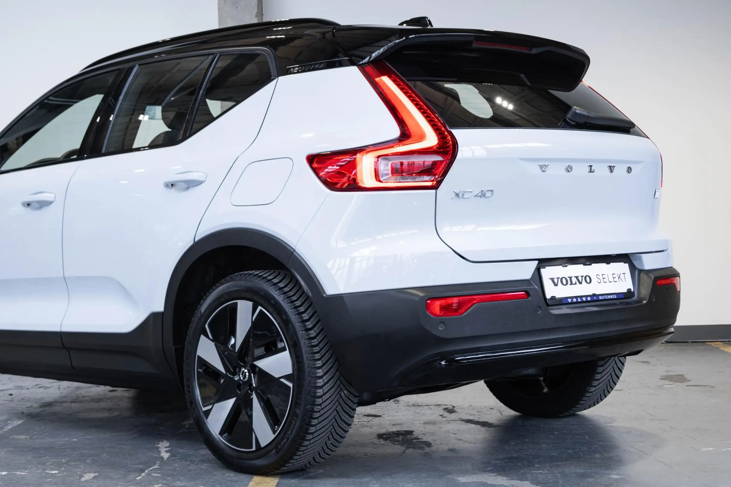 Volvo - XC40