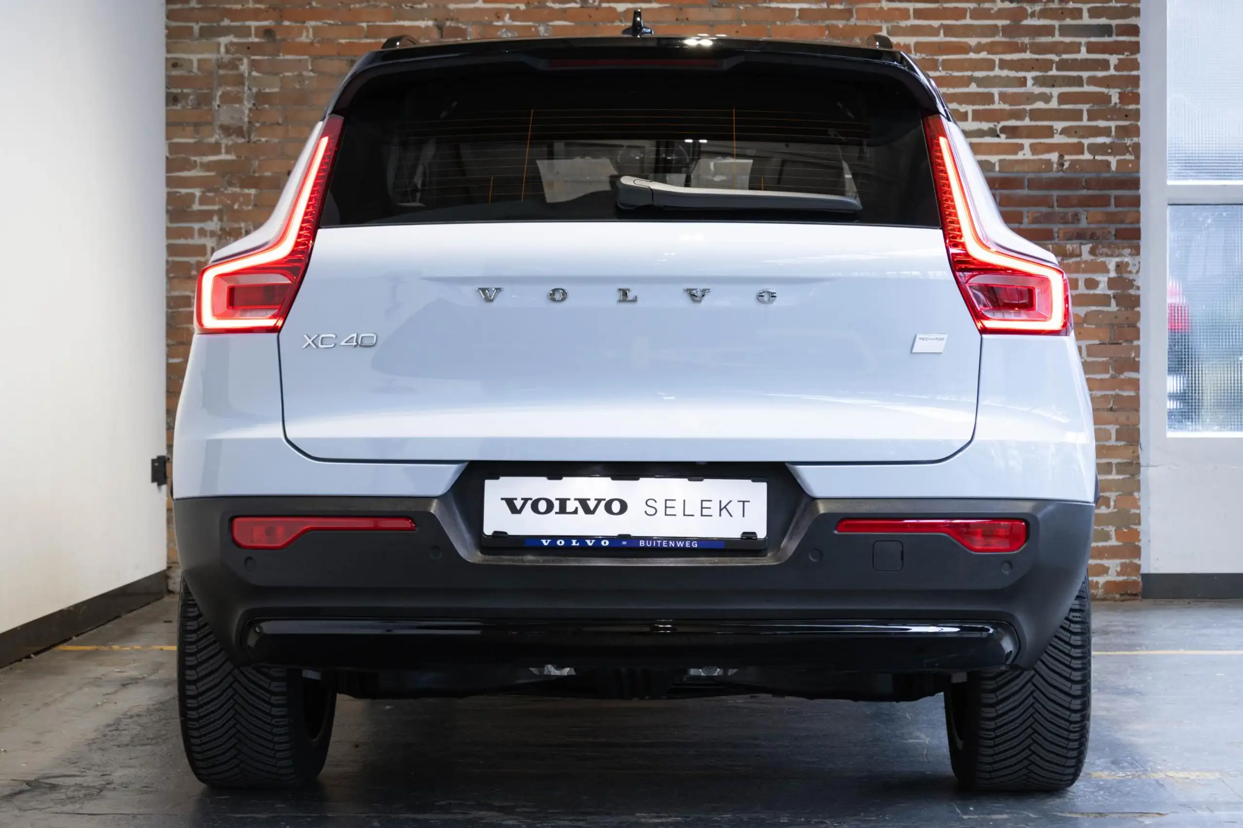 Volvo - XC40