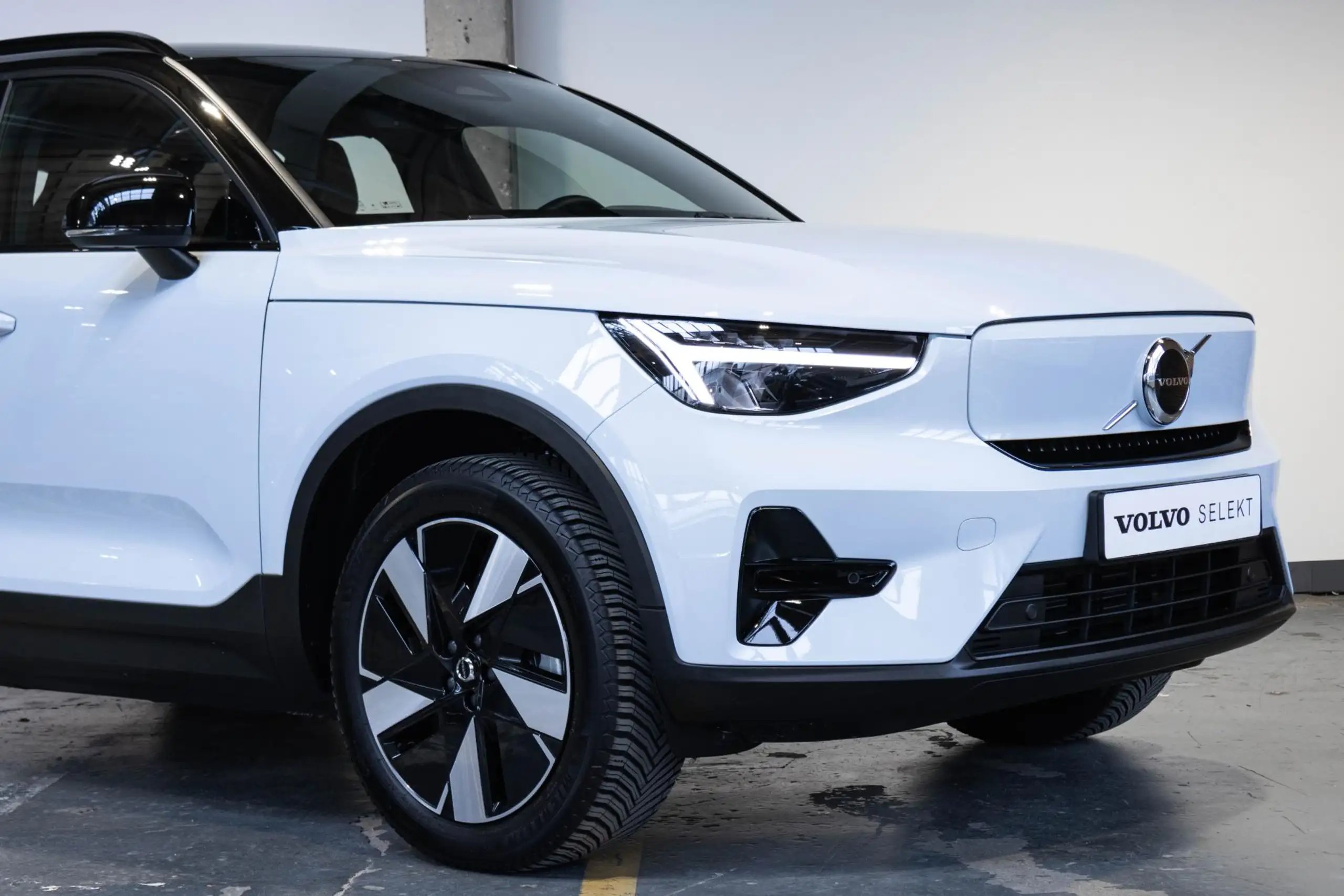 Volvo - XC40