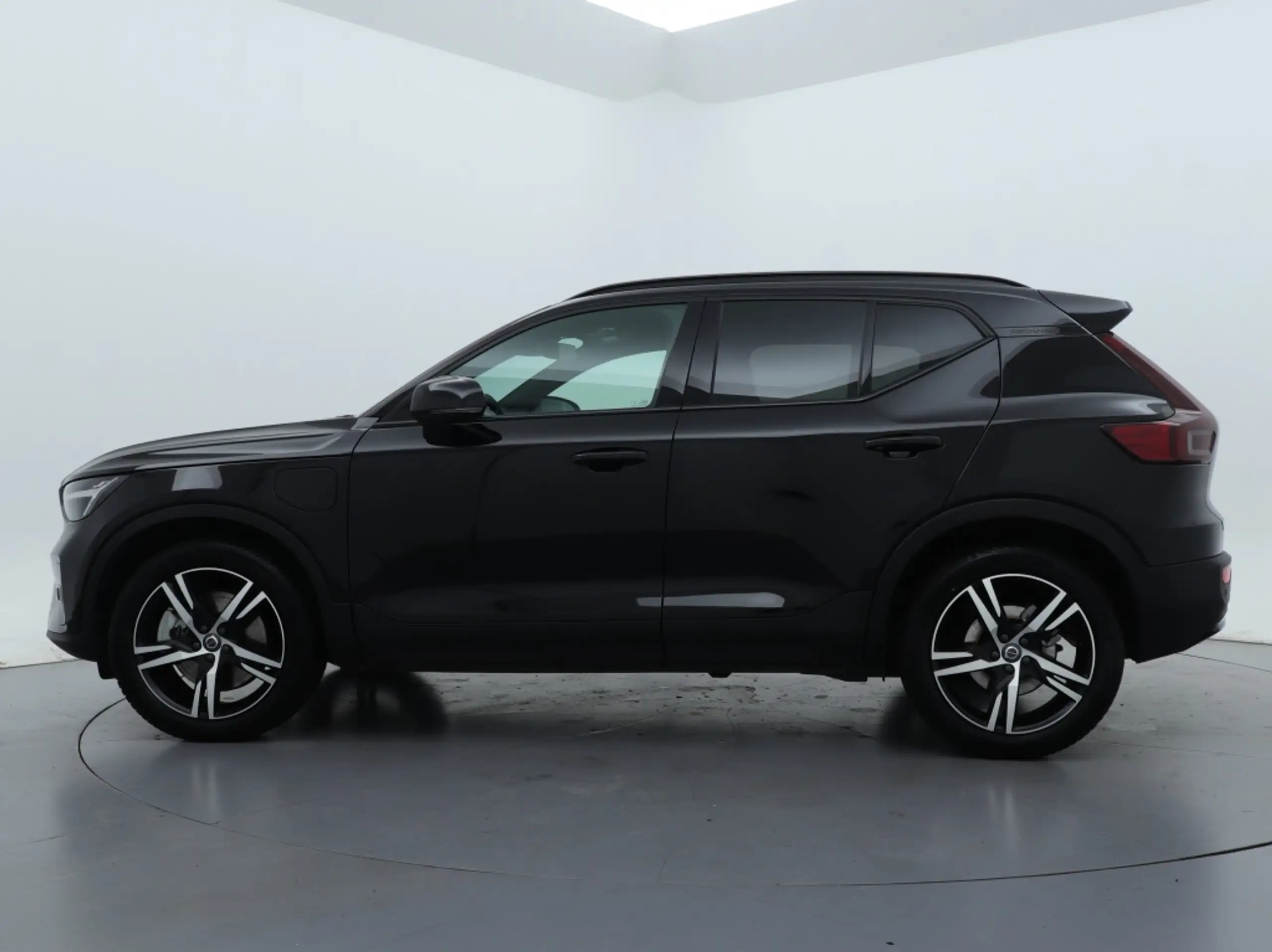 Volvo - XC40