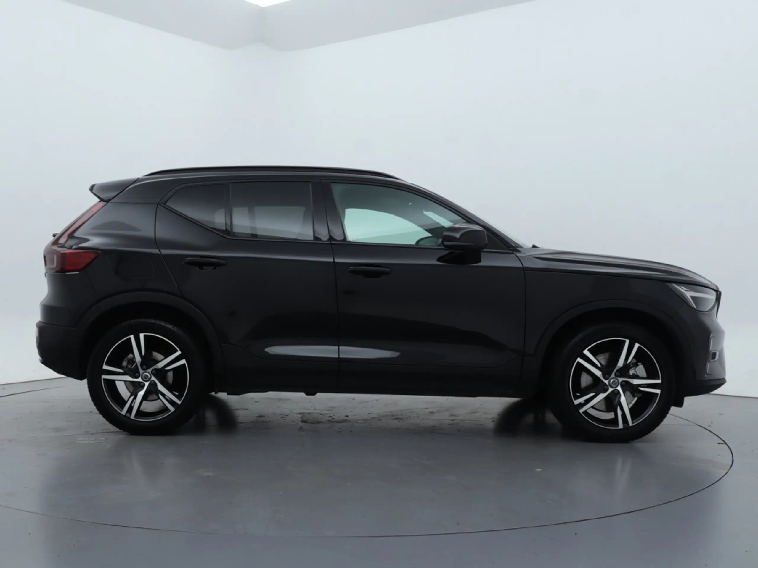 Volvo - XC40