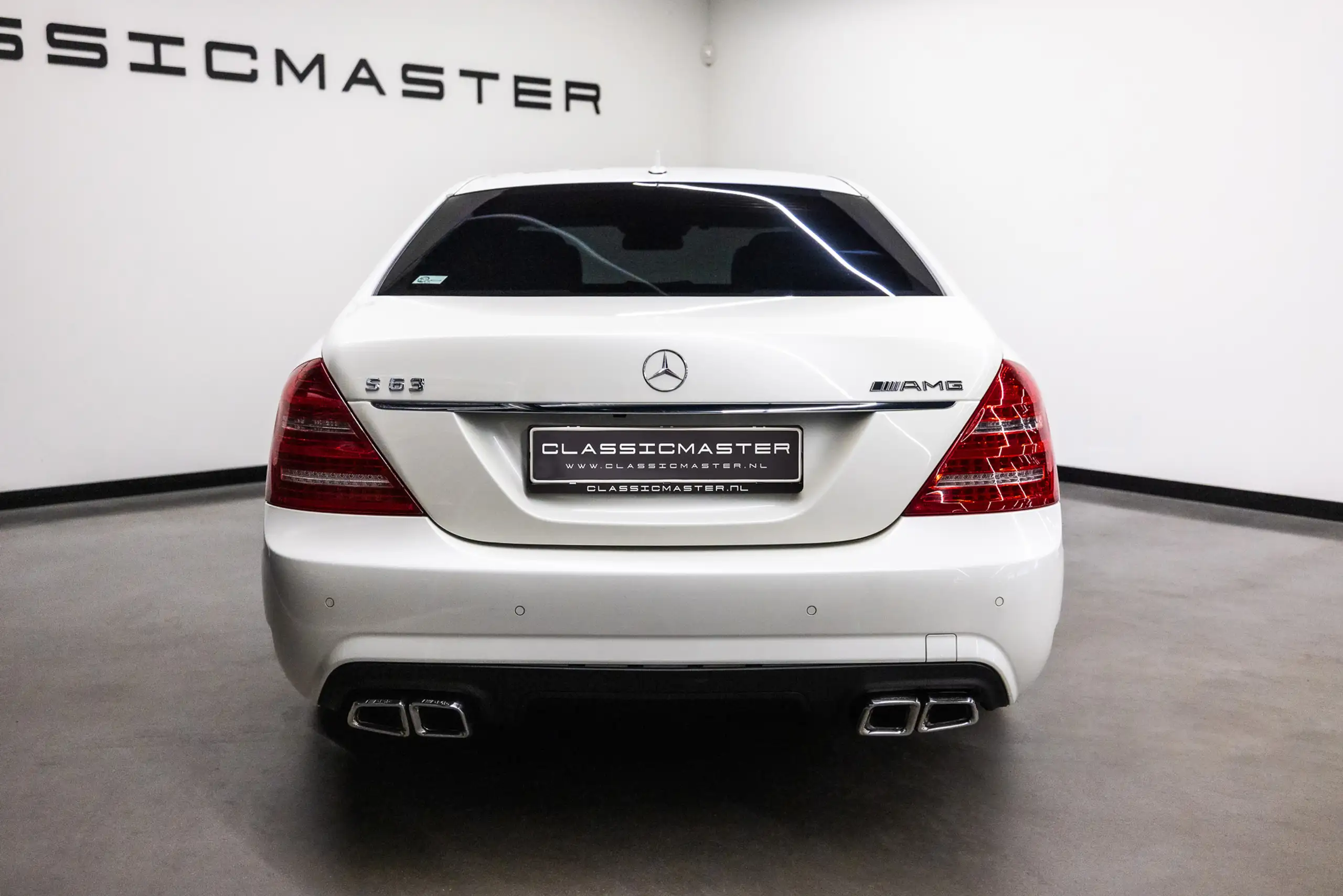 Mercedes-Benz - S 63 AMG