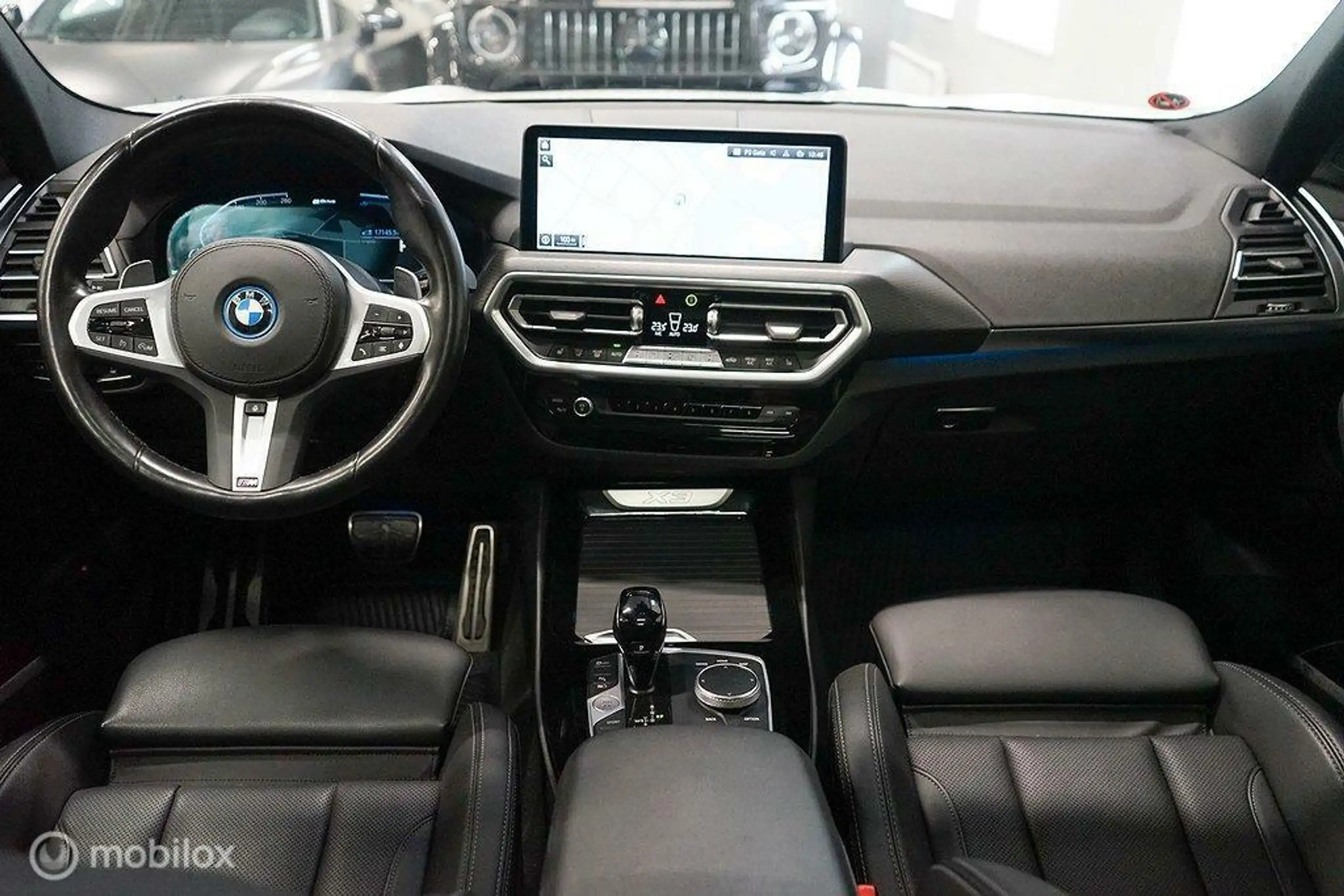 BMW - X3