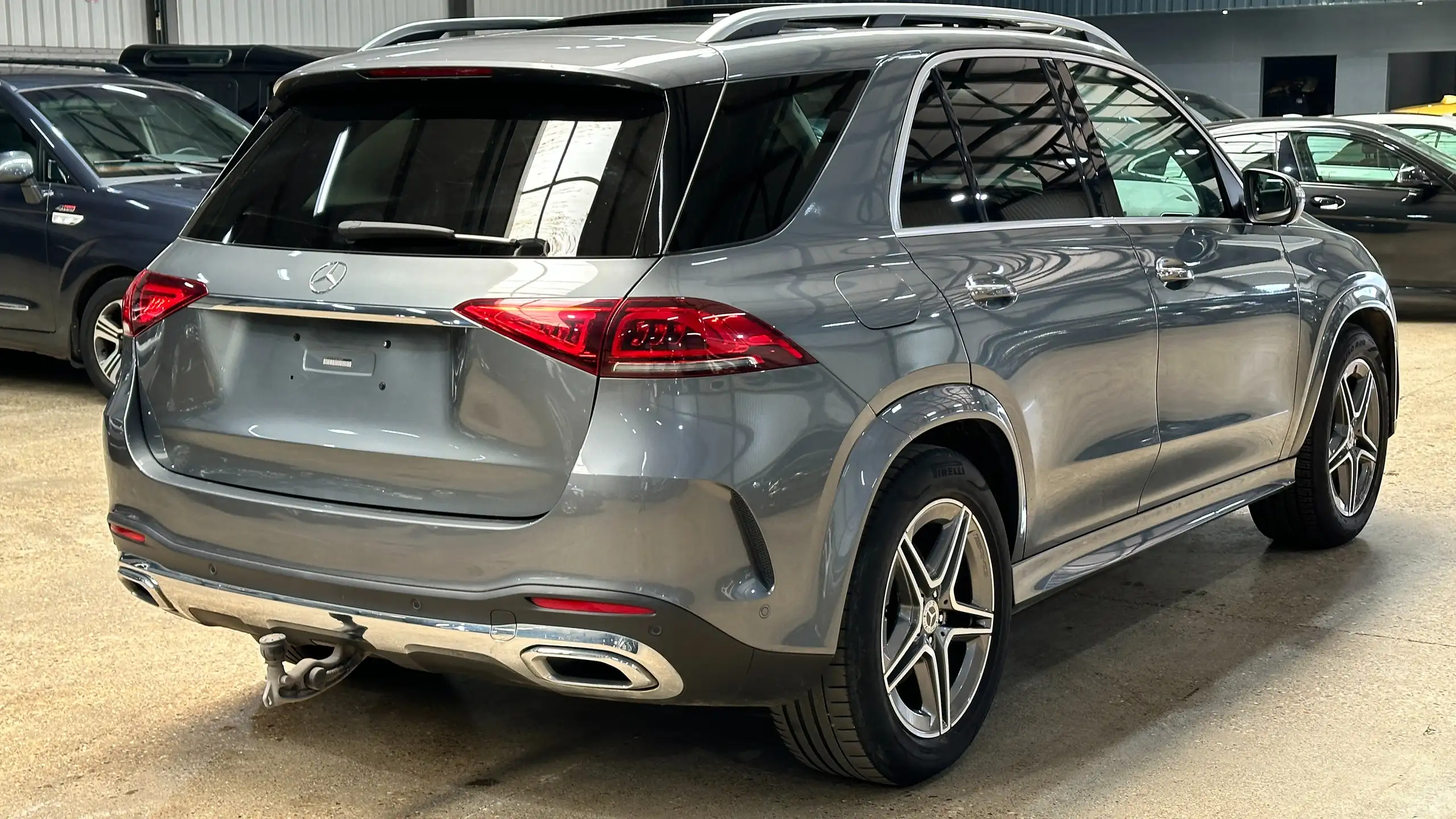 Mercedes-Benz - GLE 300