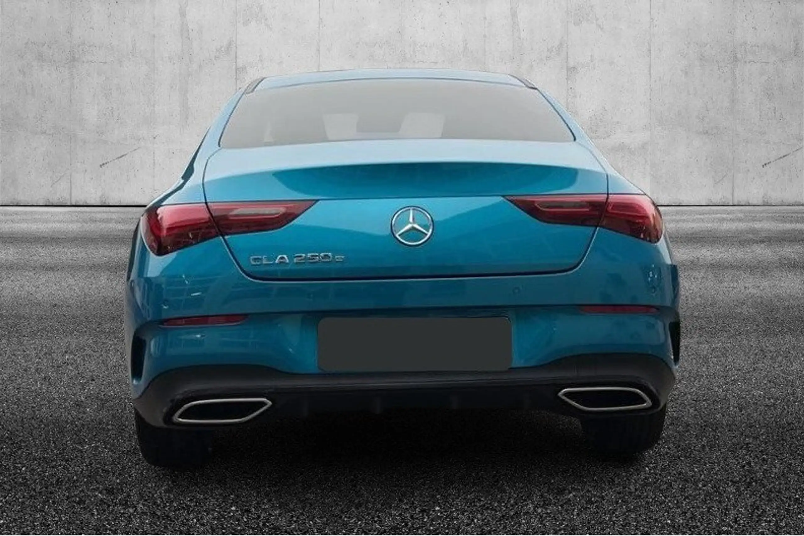 Mercedes-Benz - CLA 250