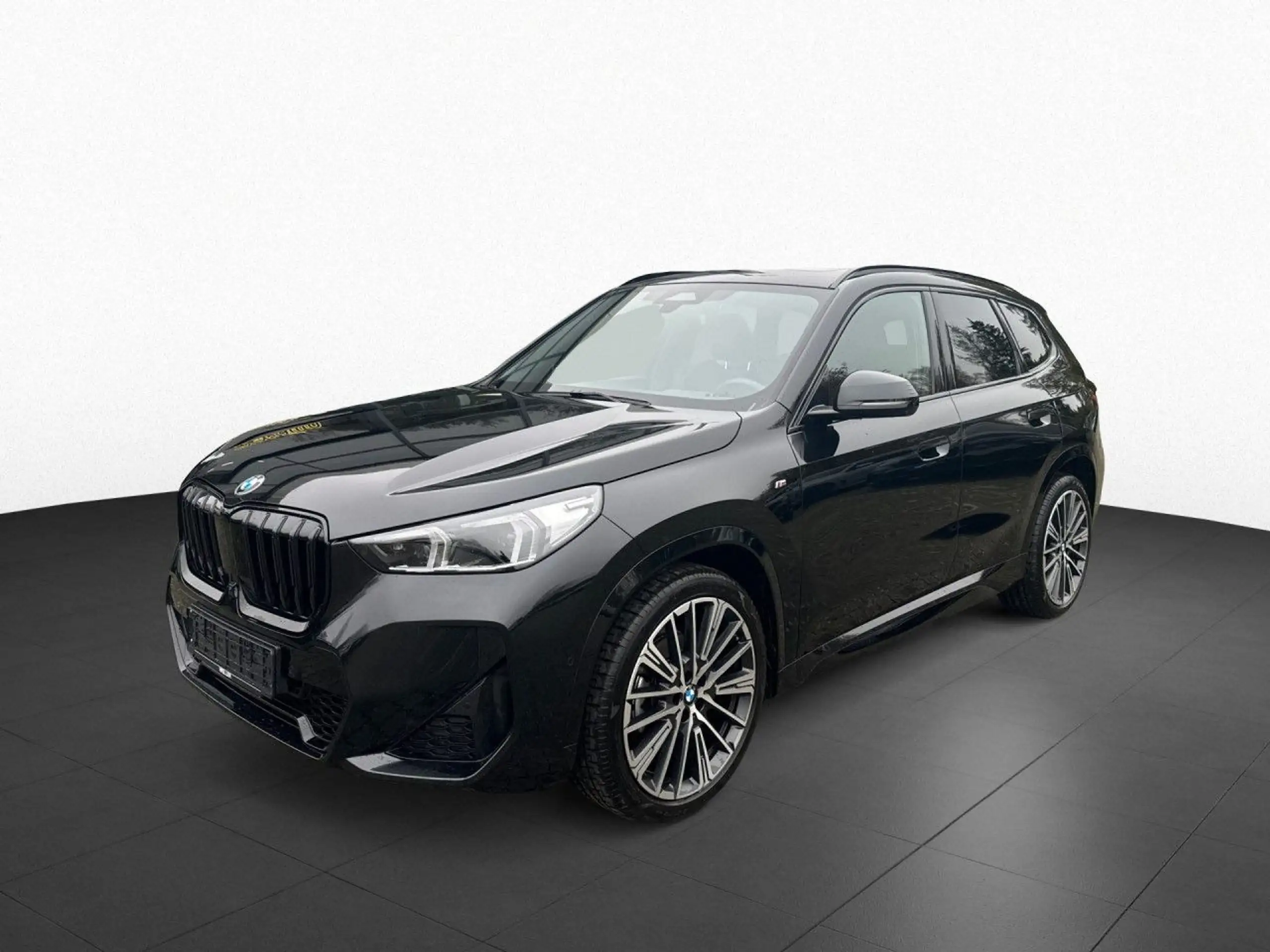 BMW - X1