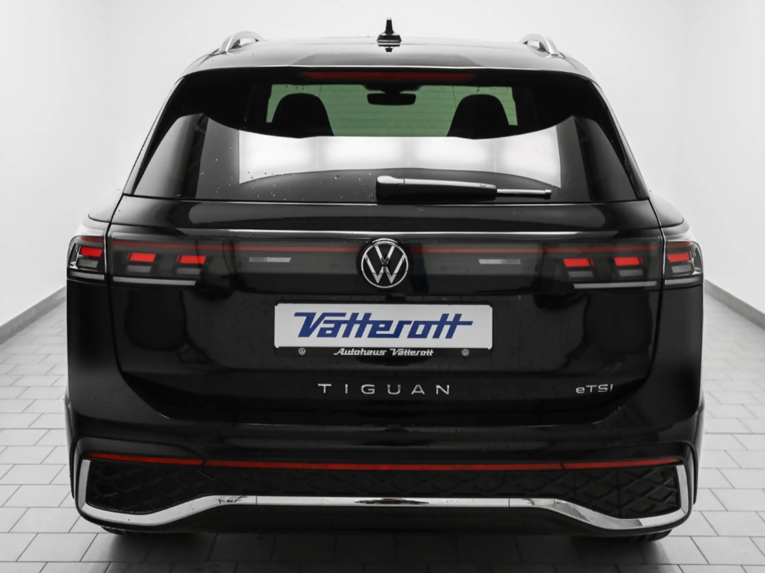 Volkswagen - Tiguan