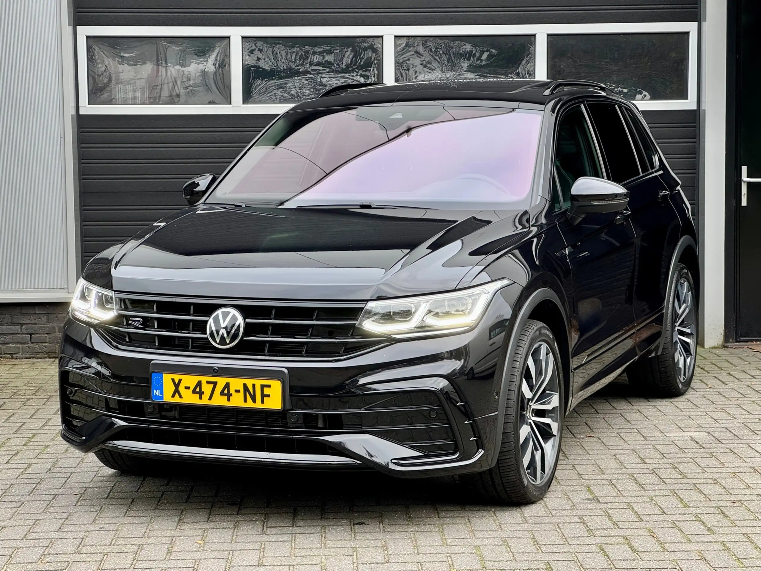 Volkswagen - Tiguan