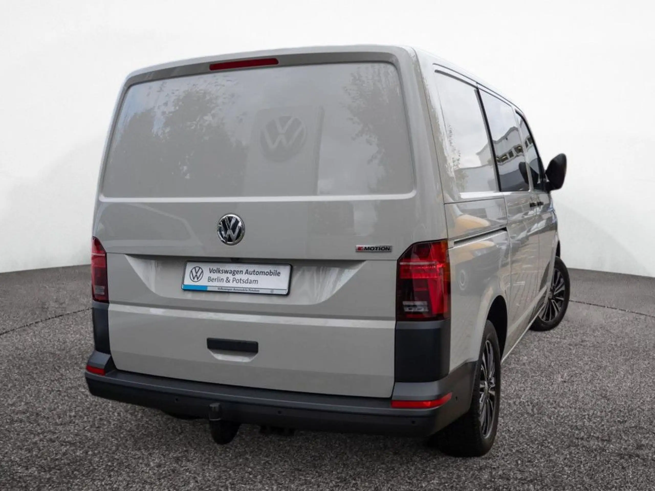 Volkswagen - T6.1 Transporter