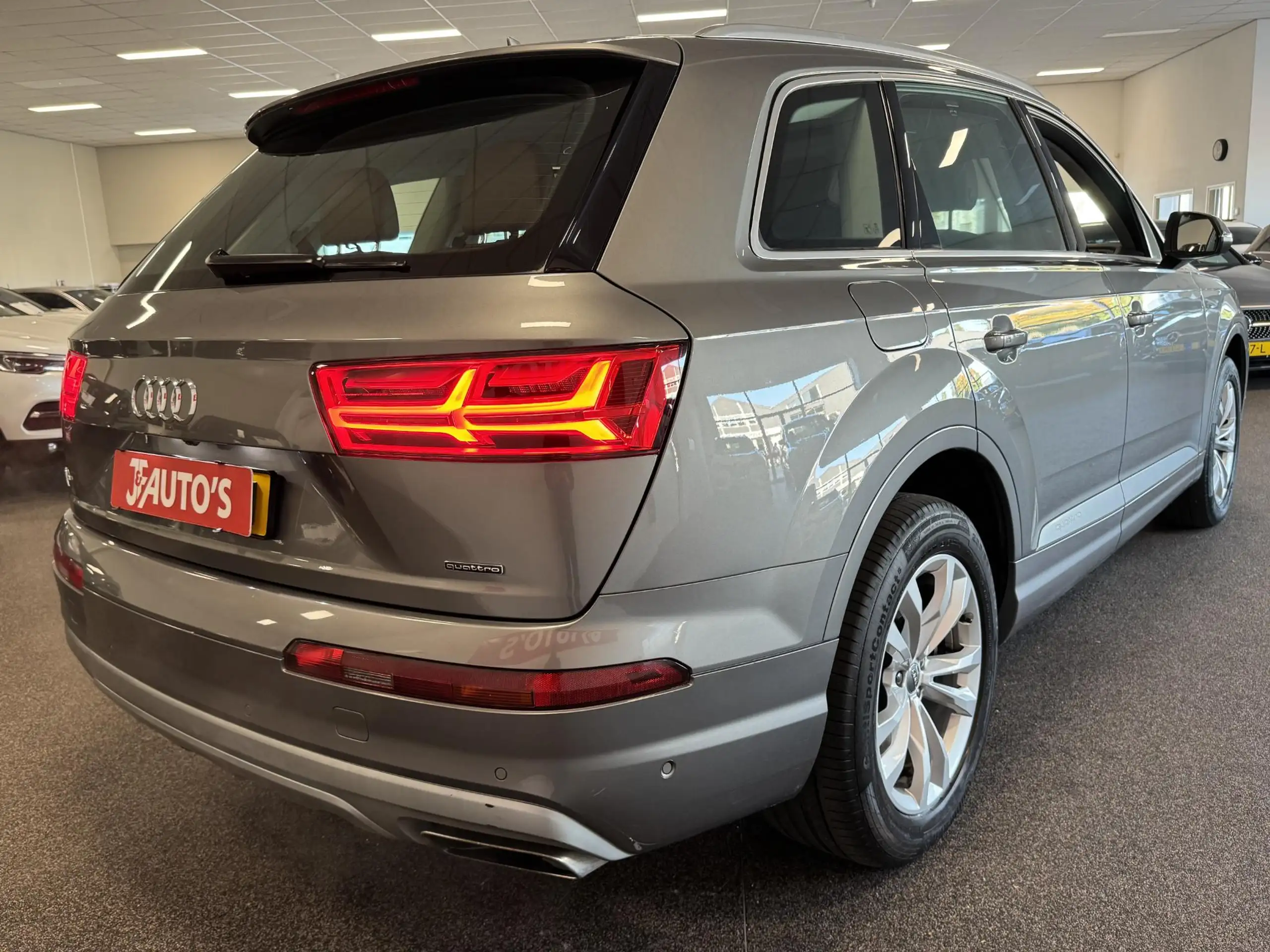 Audi - Q7