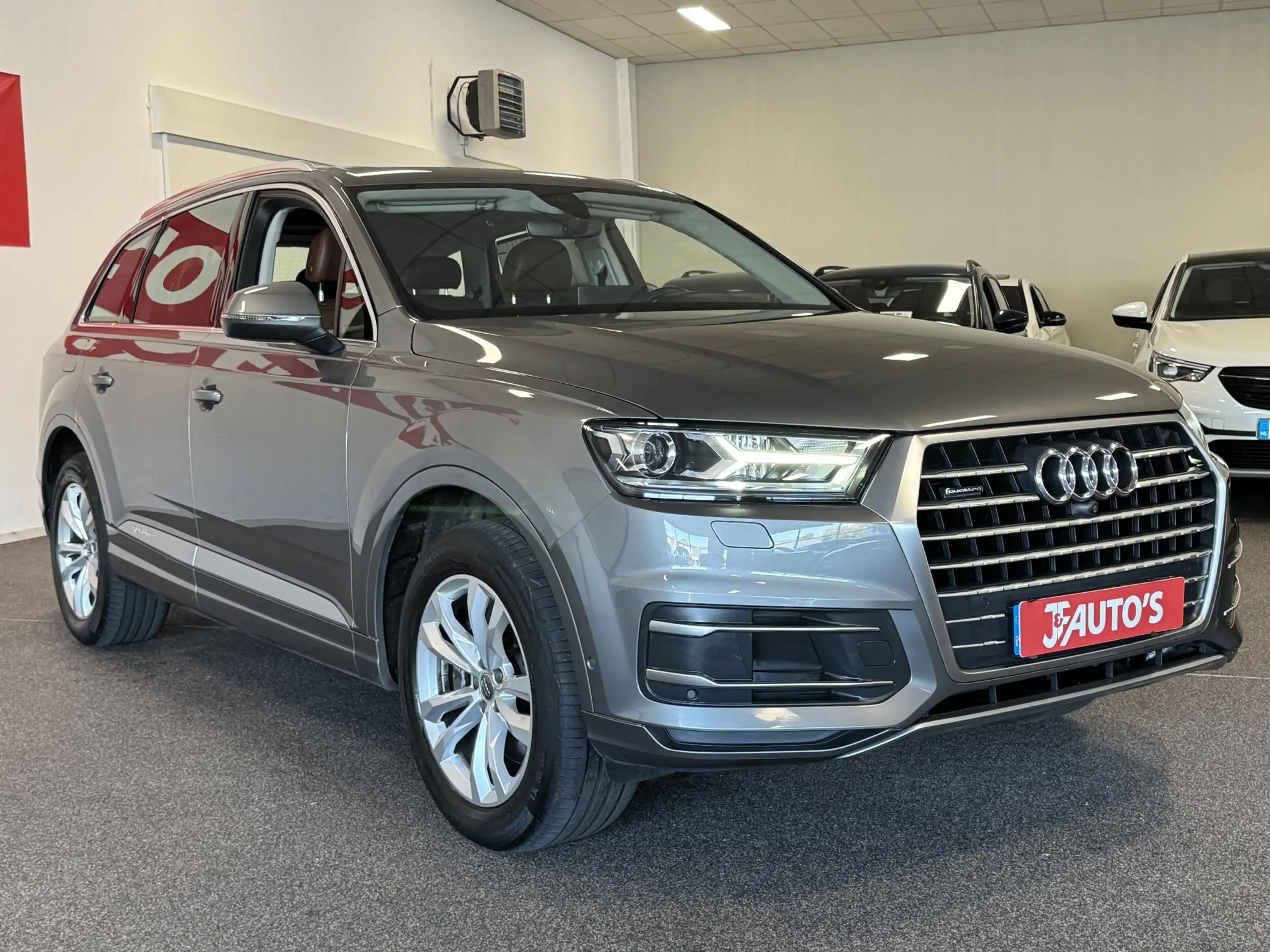 Audi - Q7