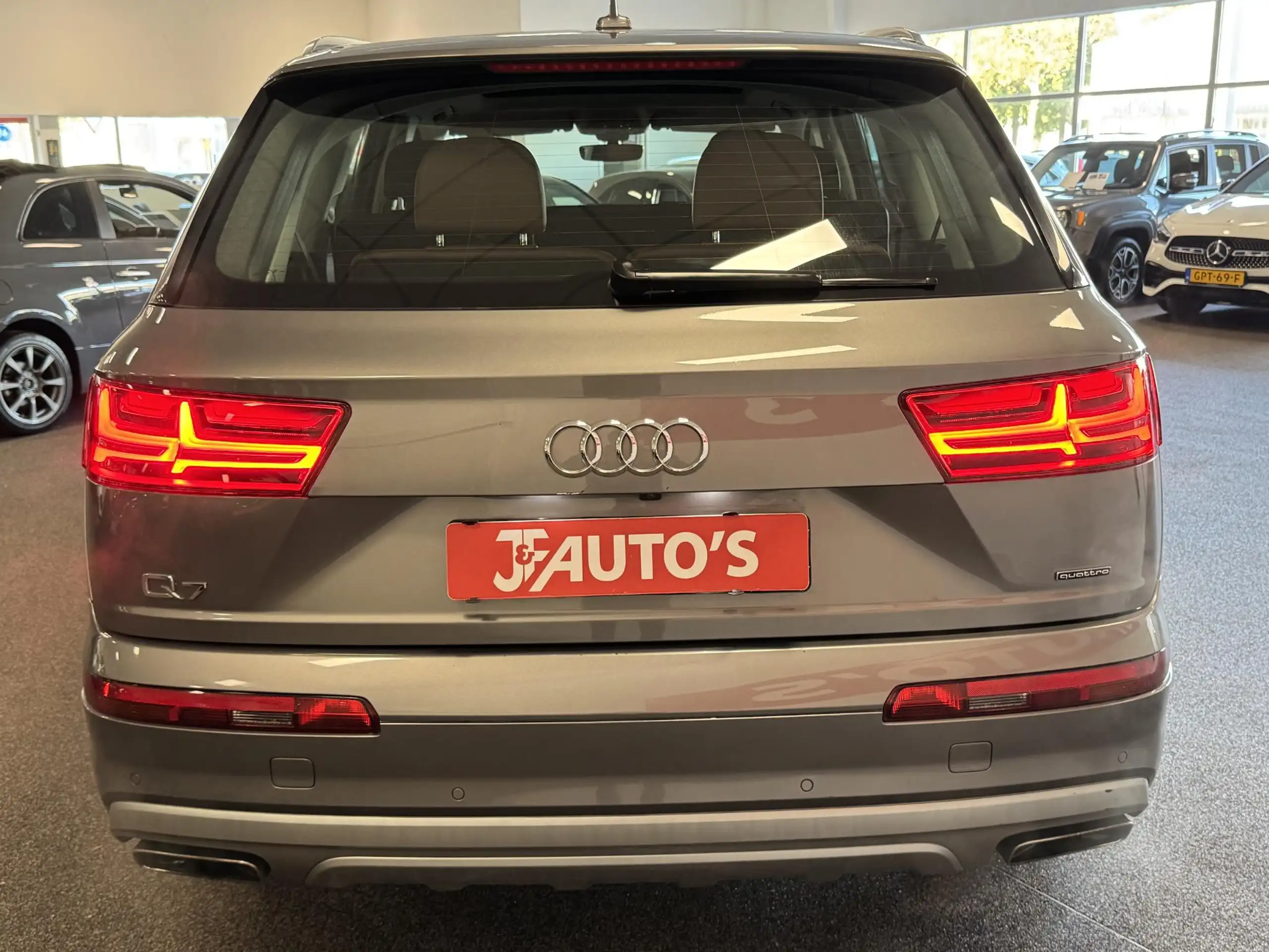 Audi - Q7