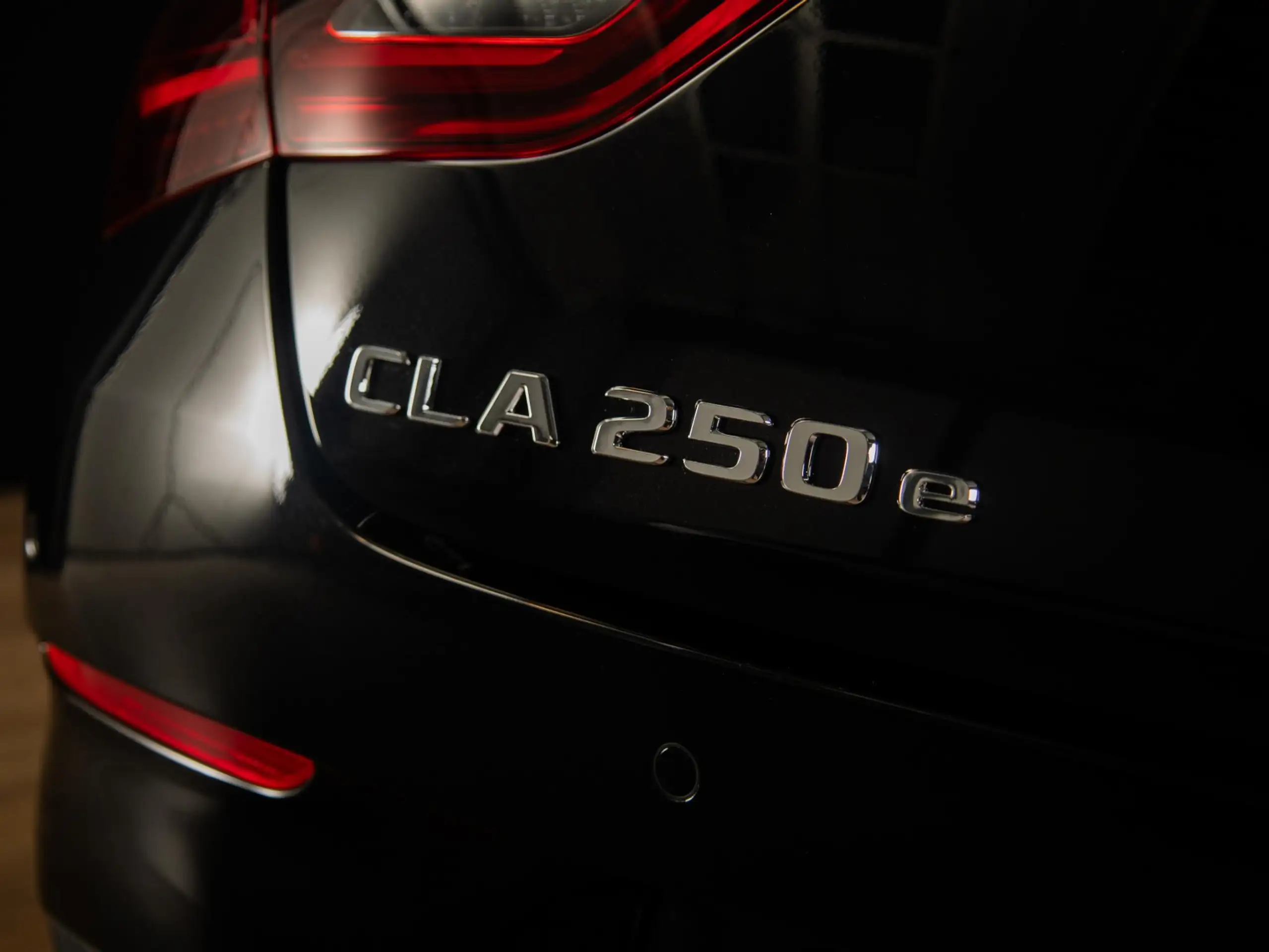 Mercedes-Benz - CLA 250