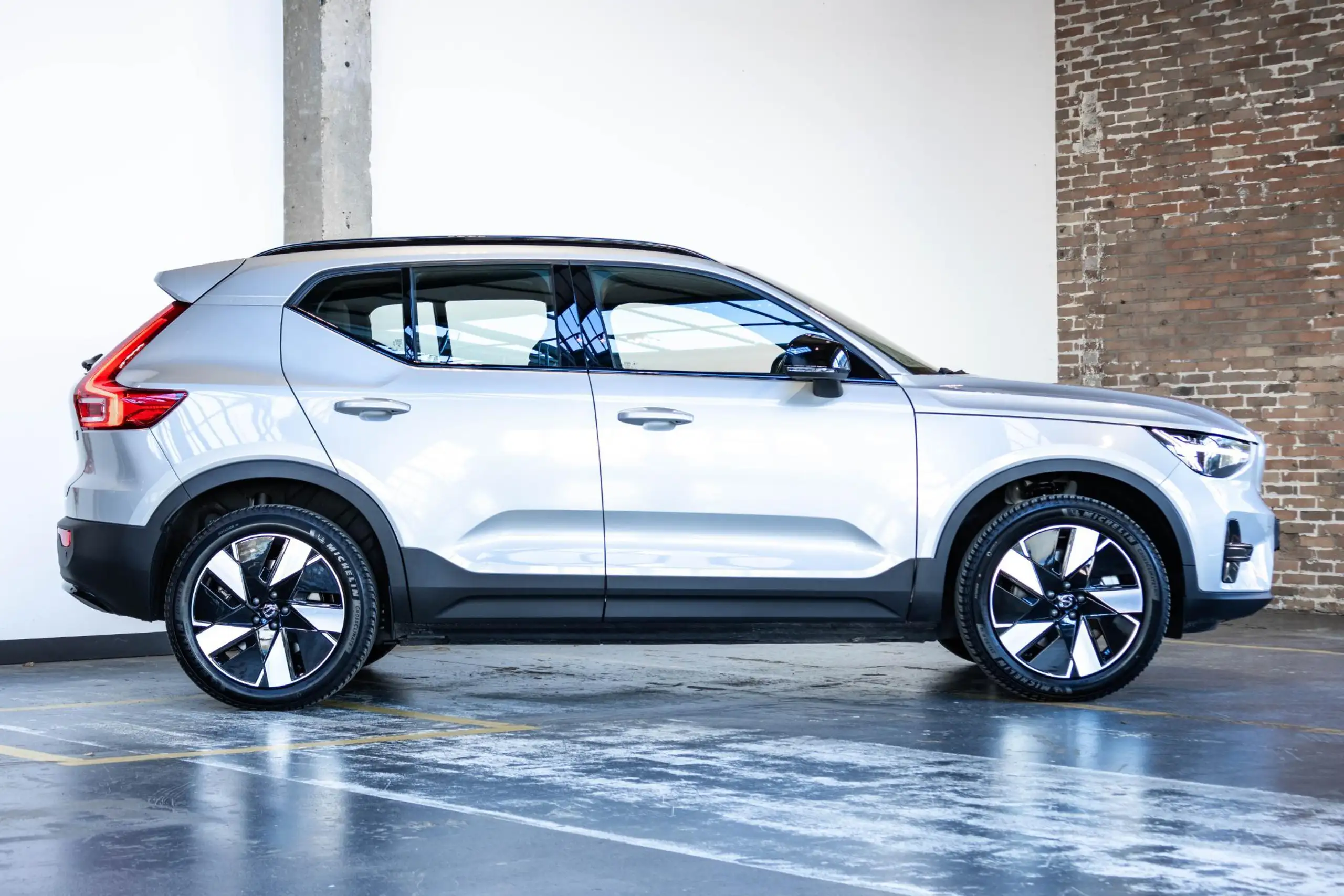 Volvo - XC40