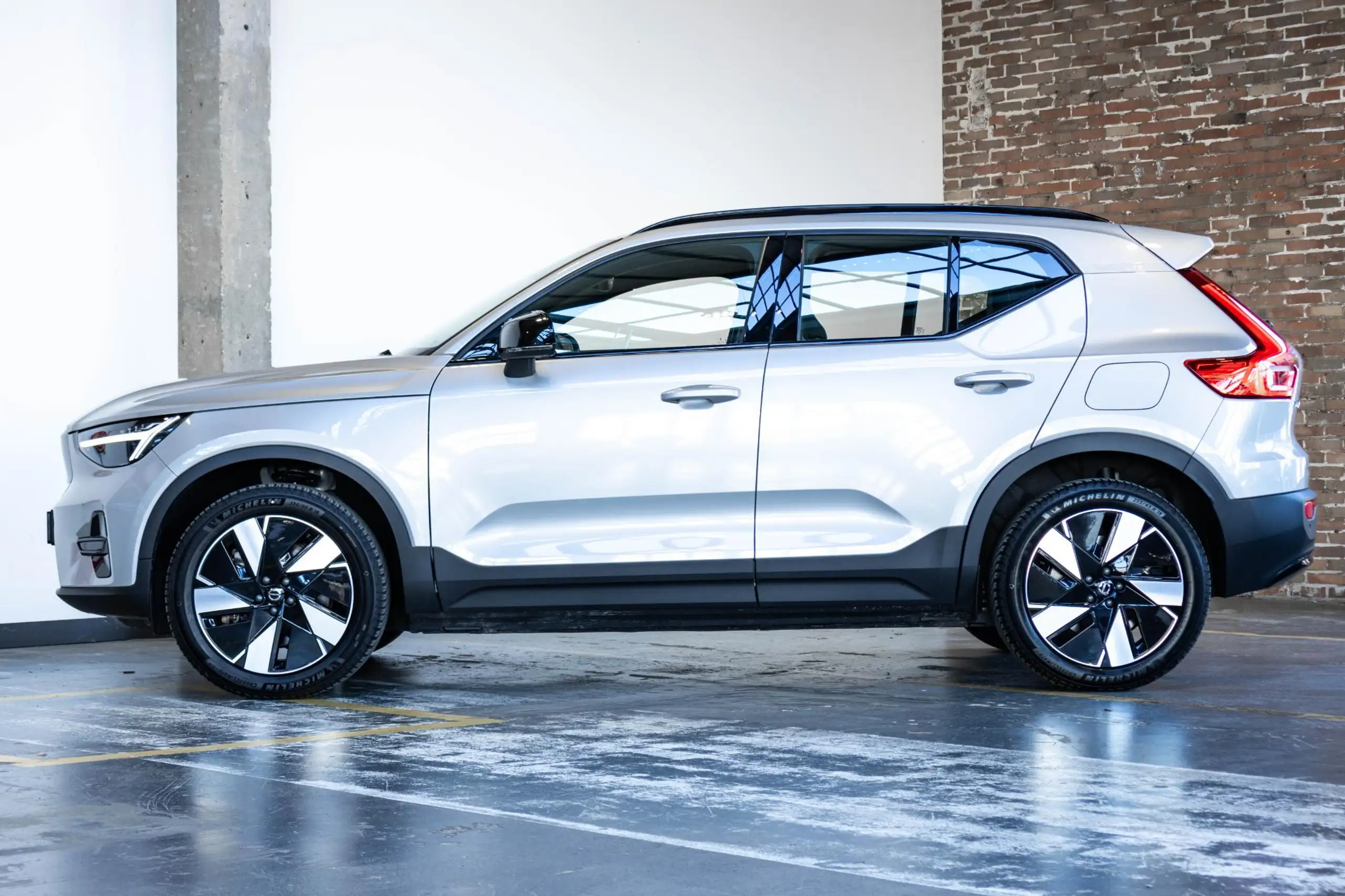 Volvo - XC40