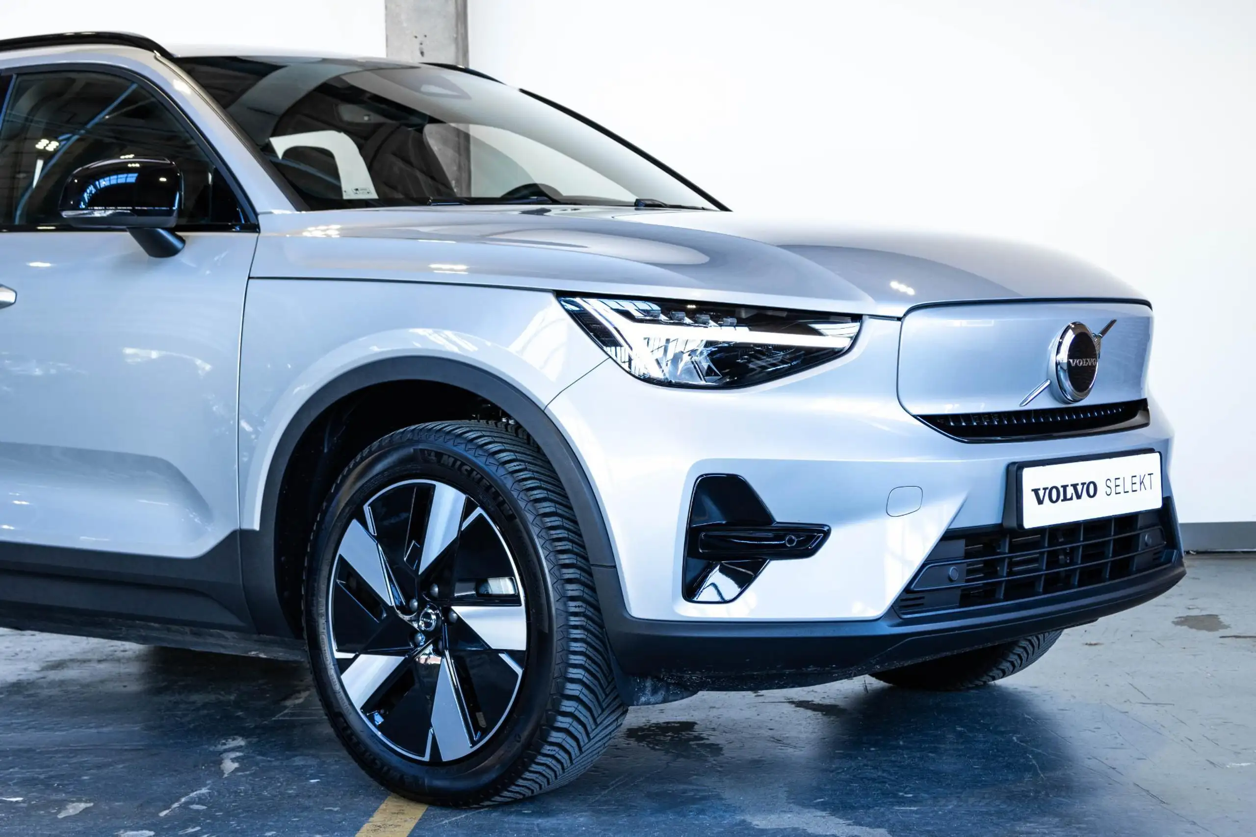 Volvo - XC40