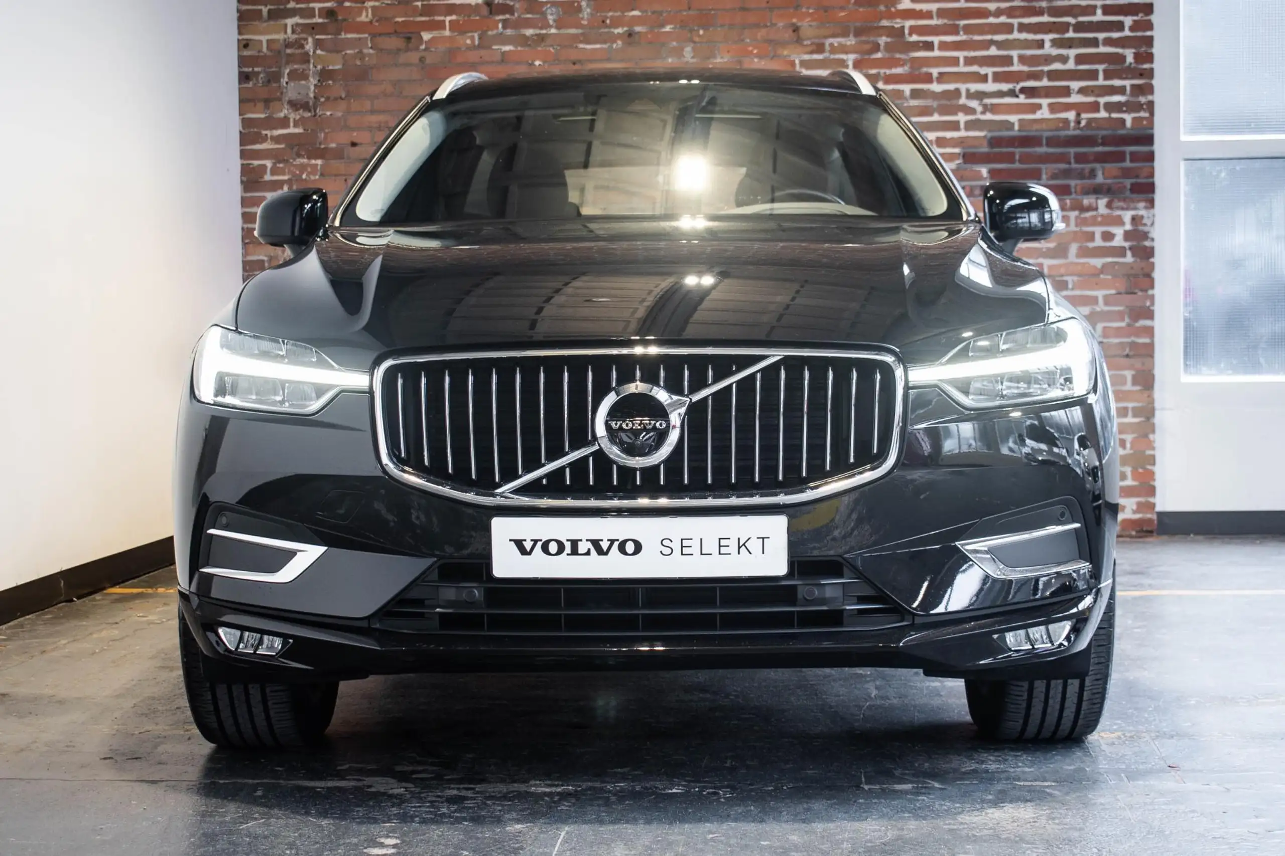 Volvo - XC60