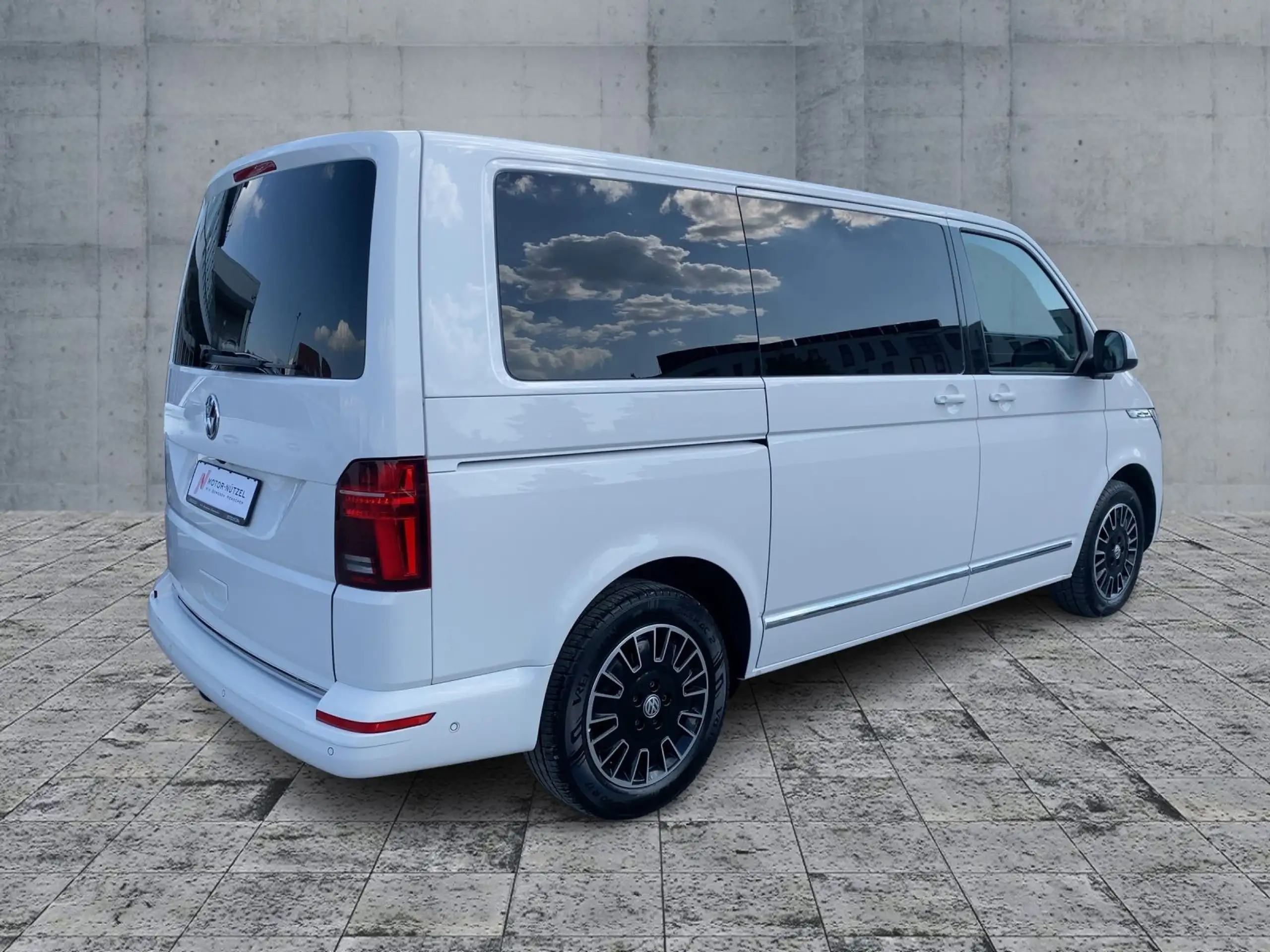 Volkswagen - T6.1 Multivan