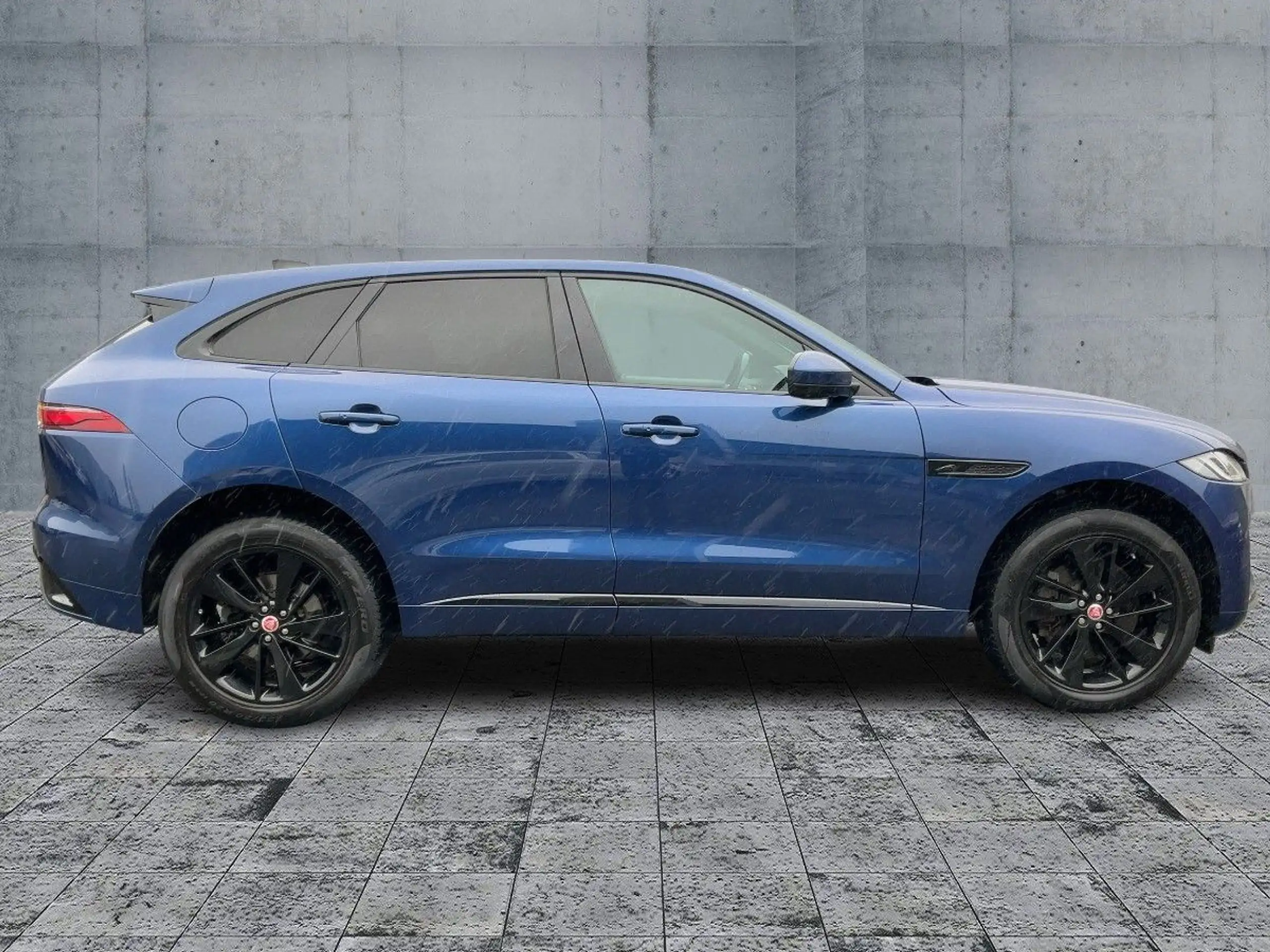 Jaguar - F-Pace