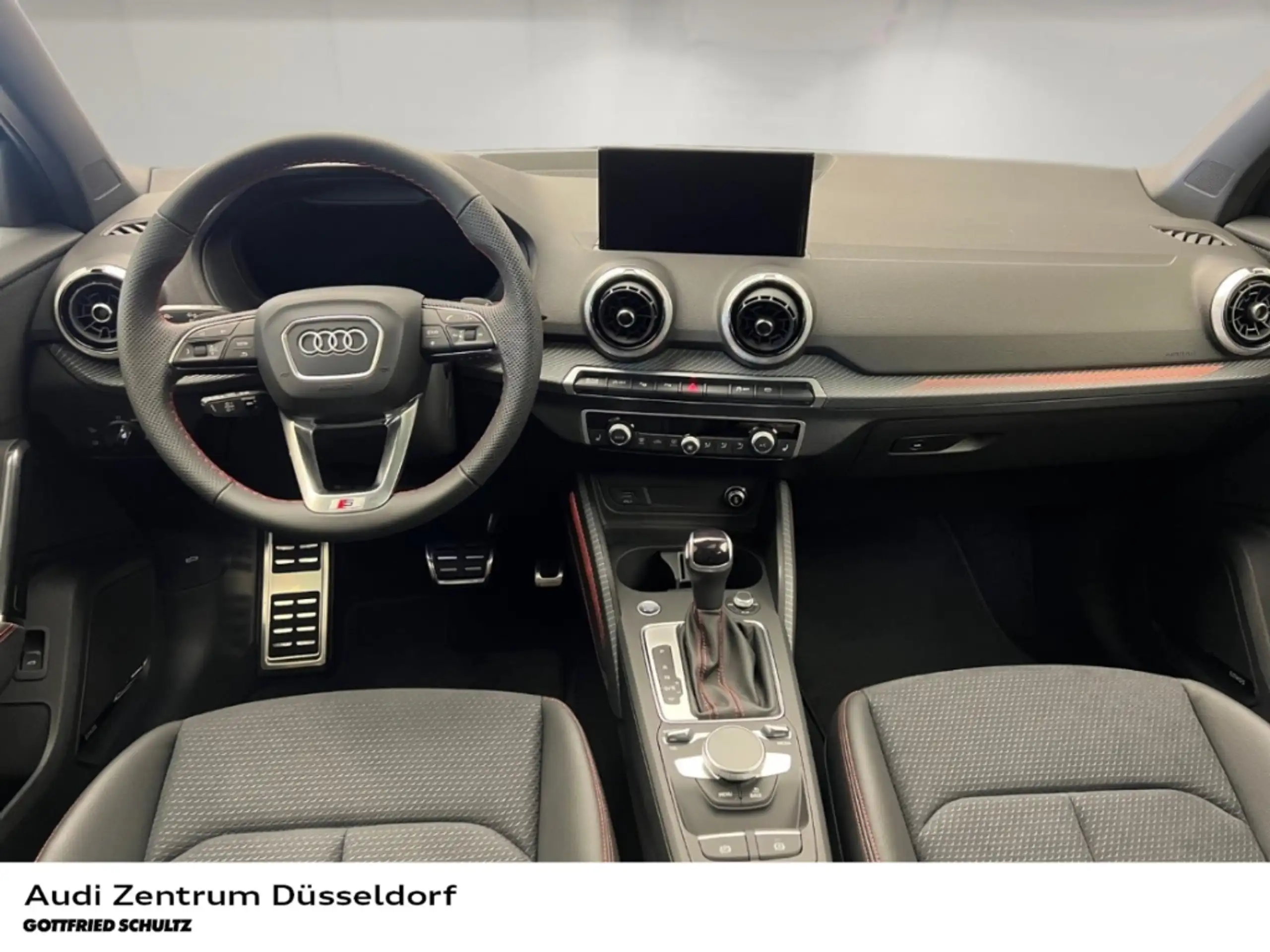 Audi - Q2