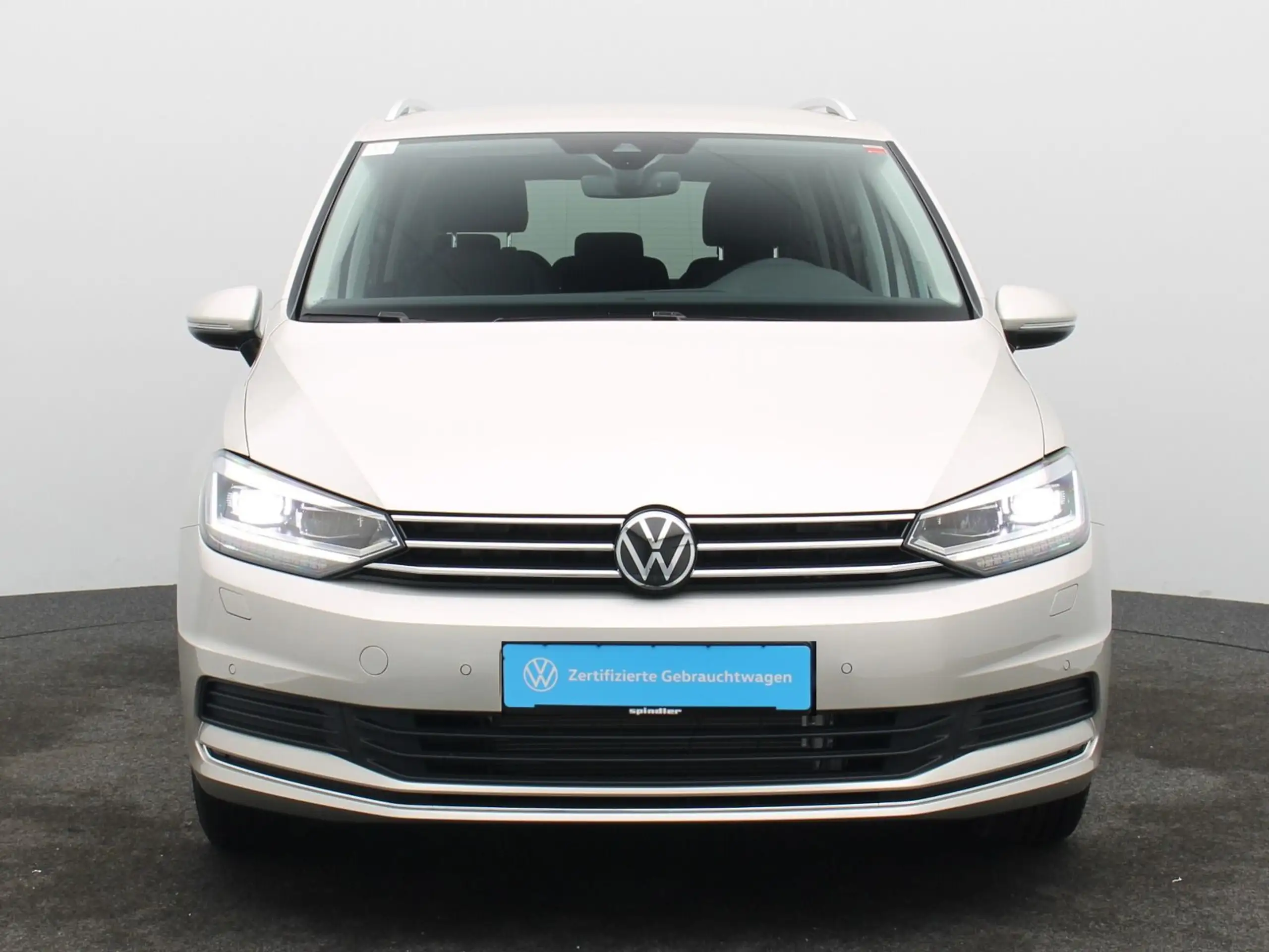 Volkswagen - Touran