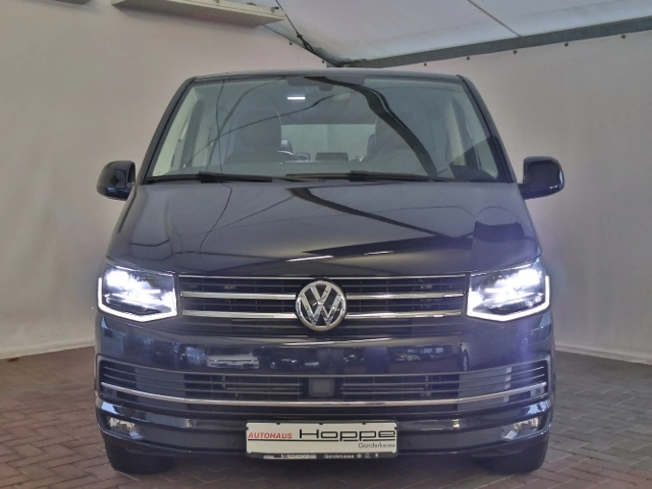 Volkswagen - T6 Multivan